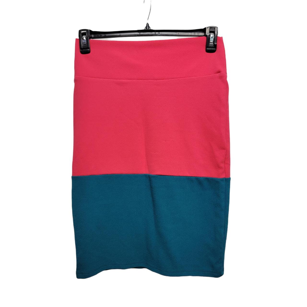 LuLaRoe Cassie Pencil Skirt Size Medium Has a small... - Depop