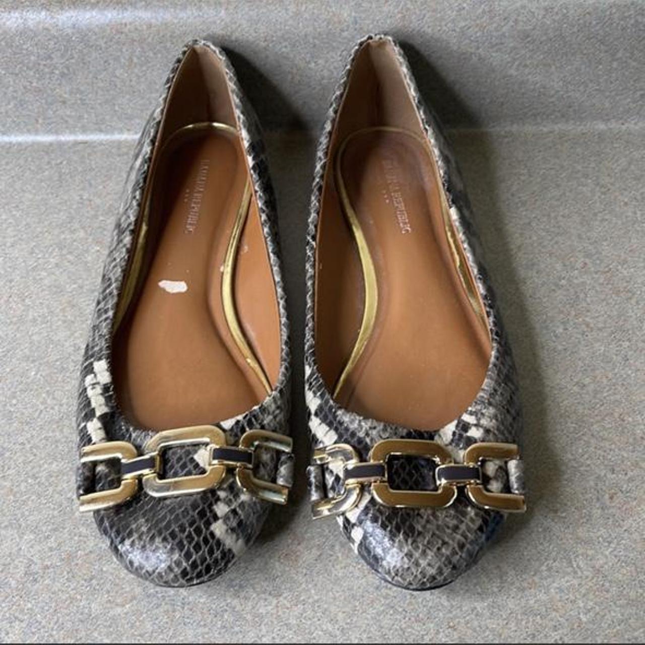 Banana republic store snakeskin flats