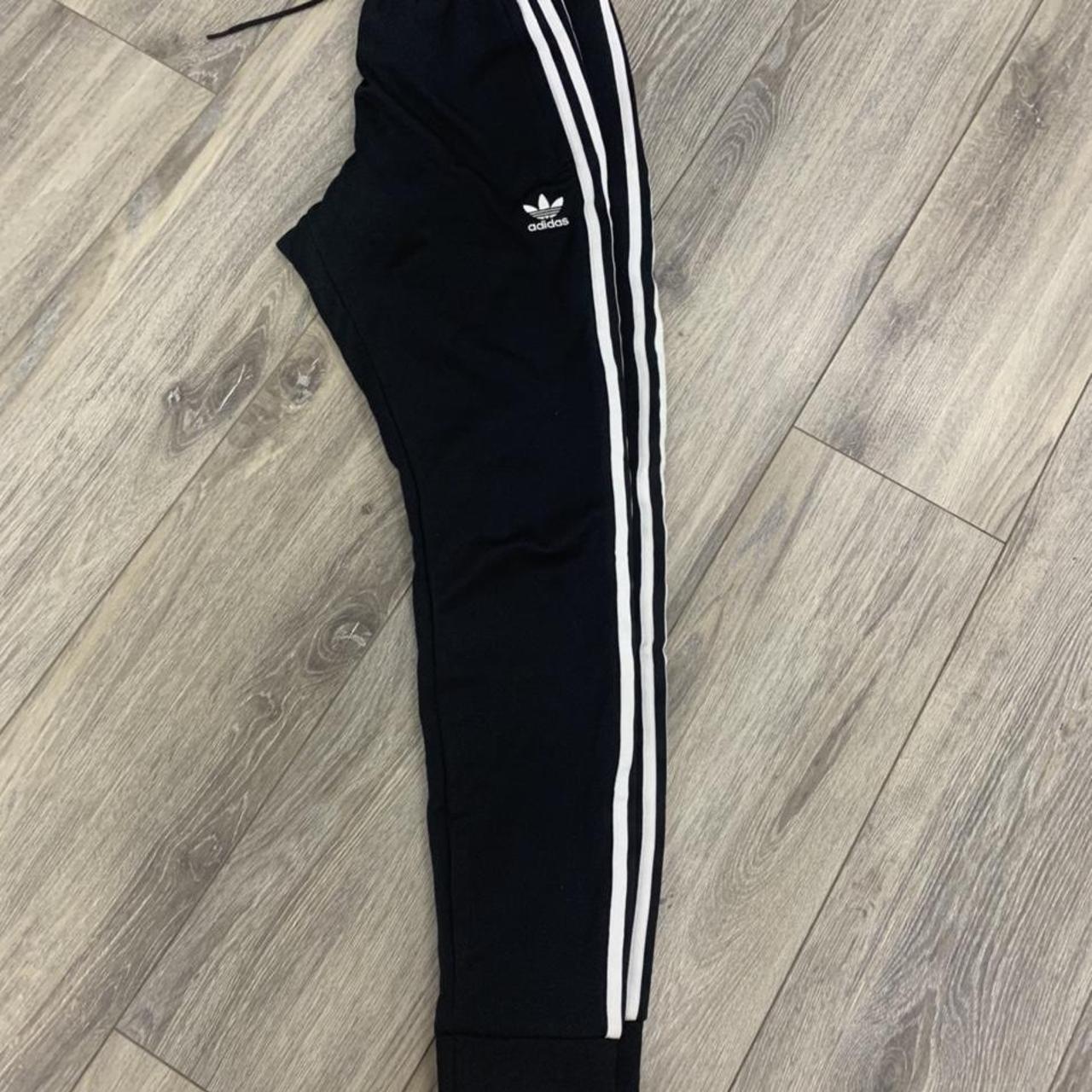 mens small adidas tracksuit