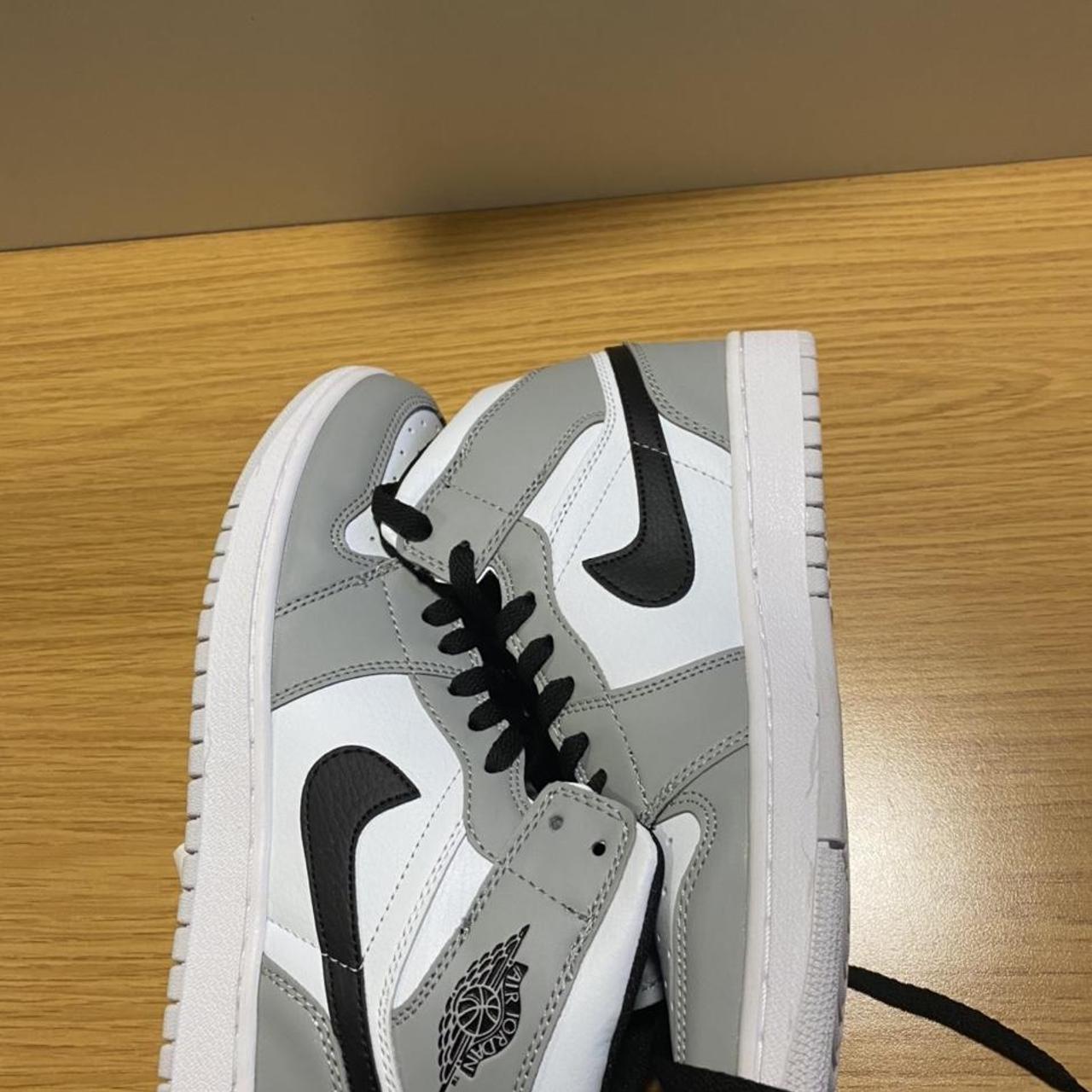jordan1 smoke grey