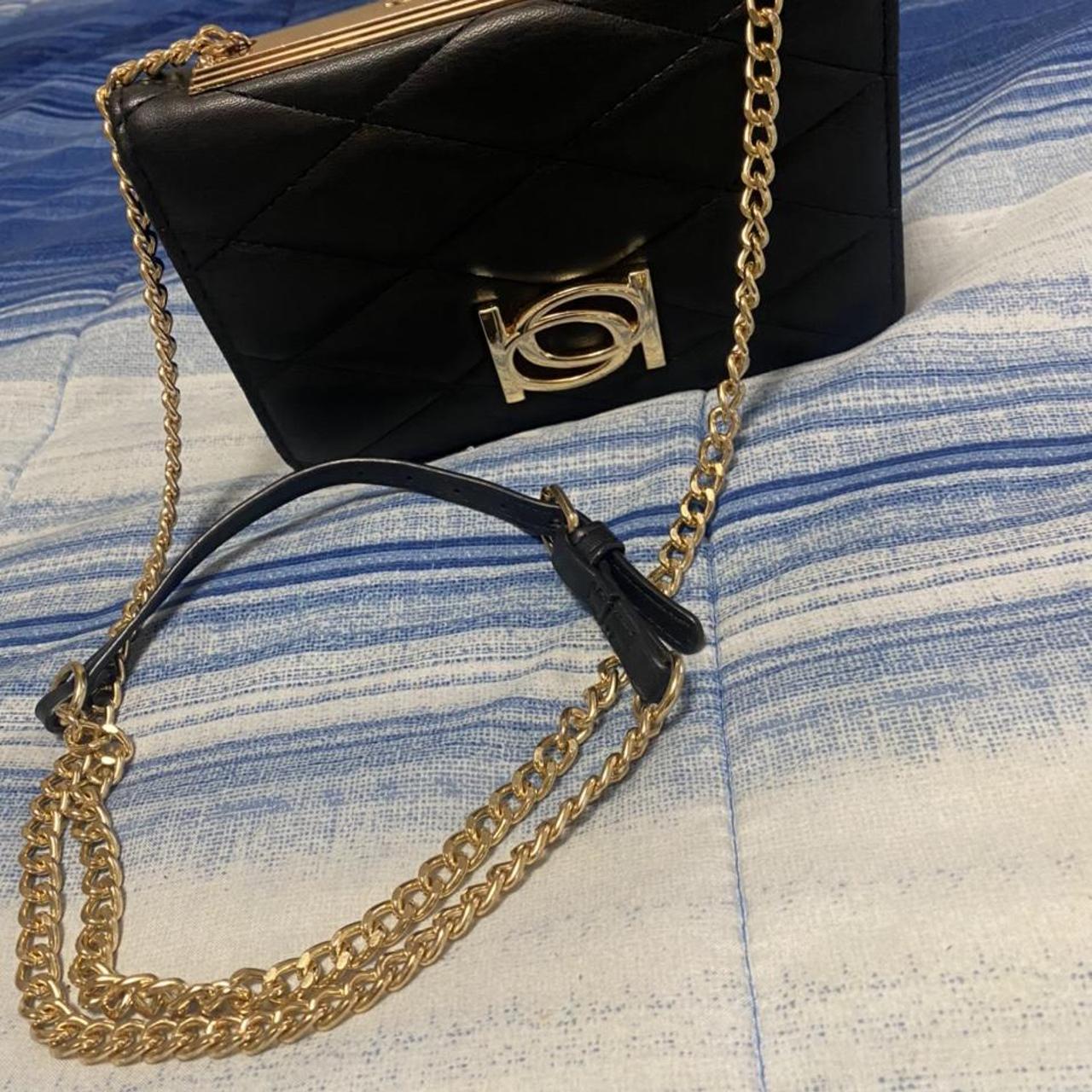 Black and Gold Purse - Depop