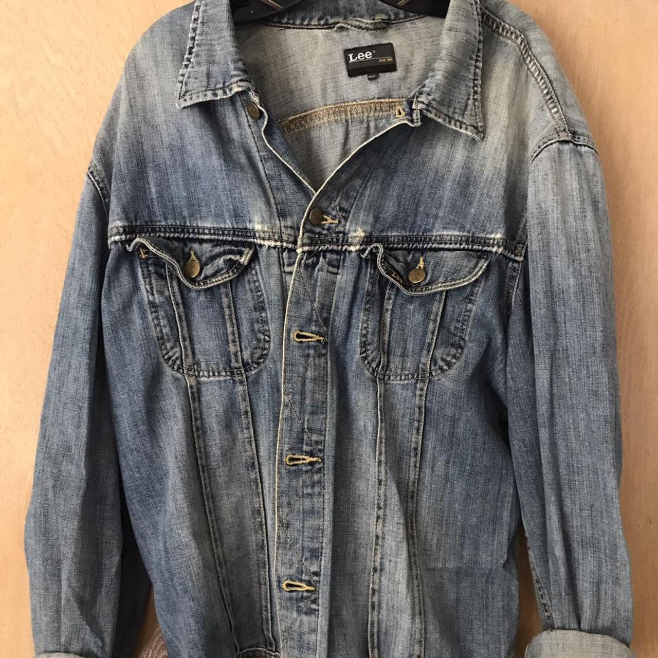 Lee denim vintage jacket I thrifted from a Germany... - Depop