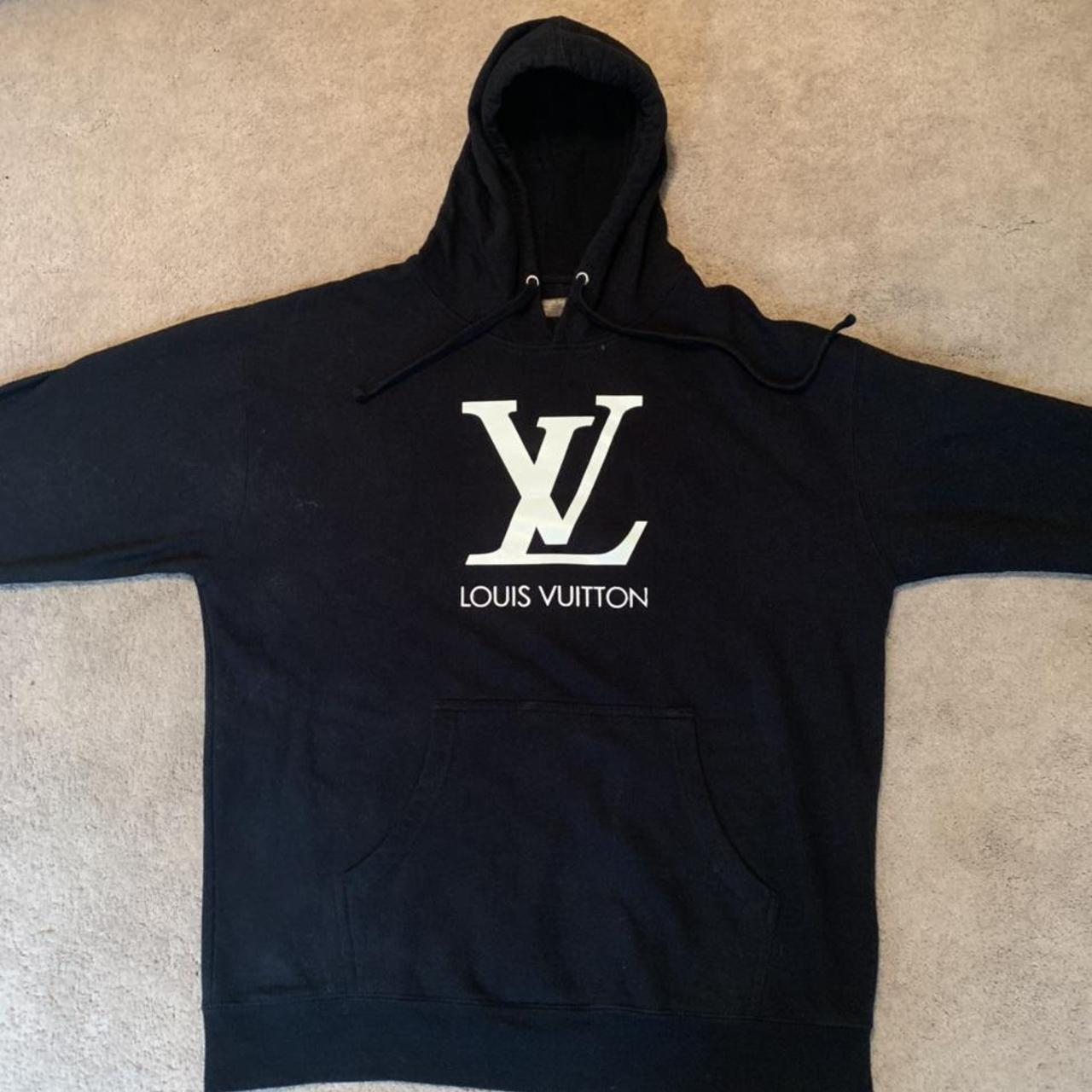 Men's LV hoodie - Depop