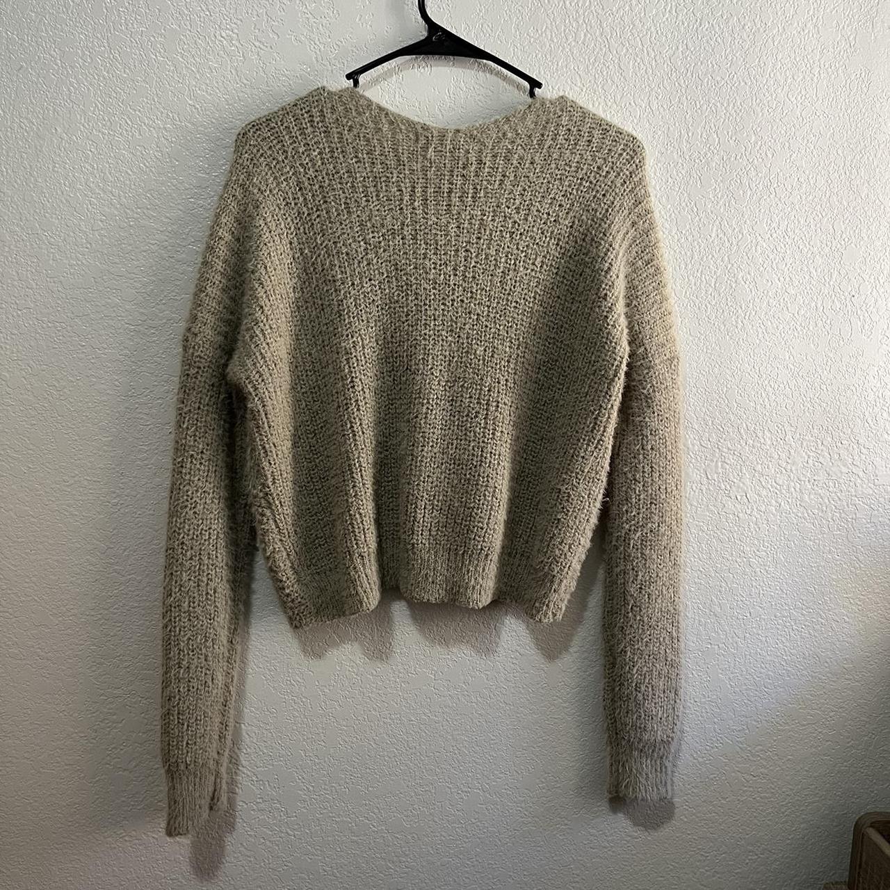 Women's Cream and Tan Jumper | Depop