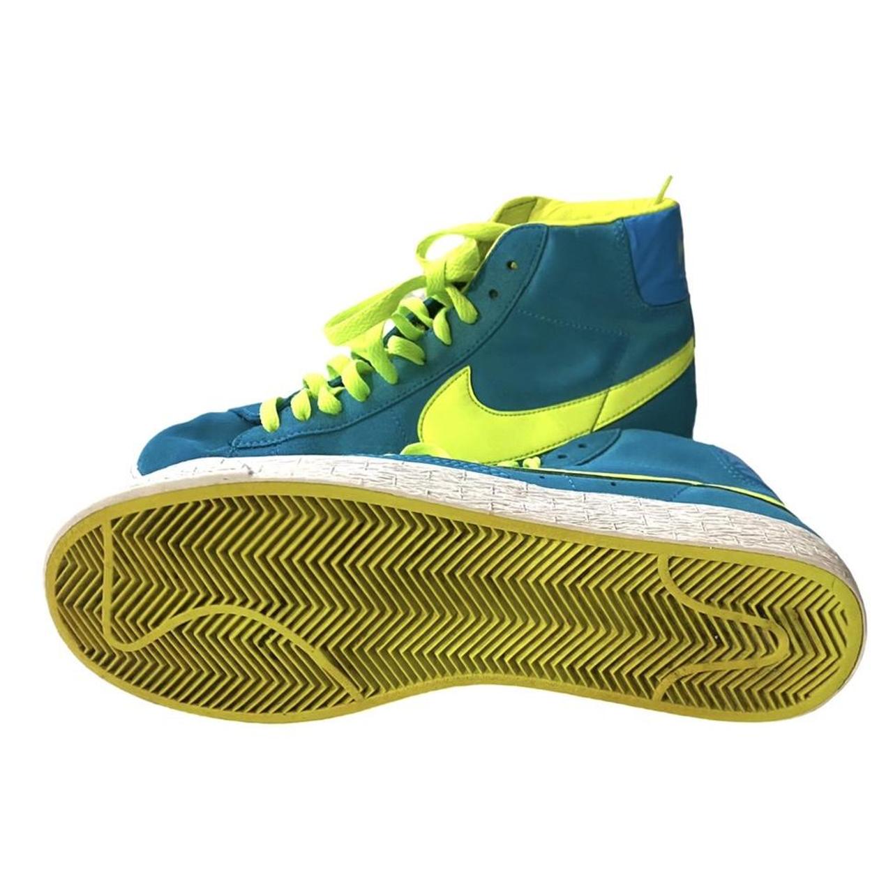 Nike blazer discount blue and yellow