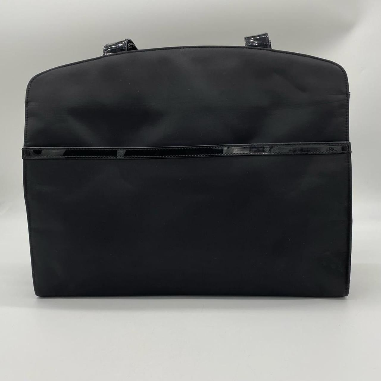 Estée Lauder Women's Black Bag (2)