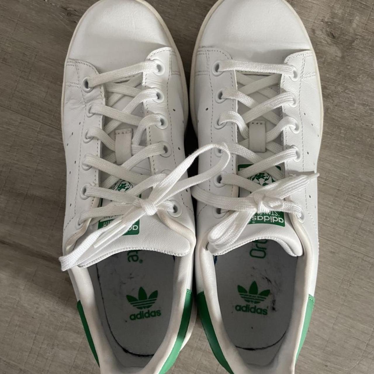 stan smiths womens