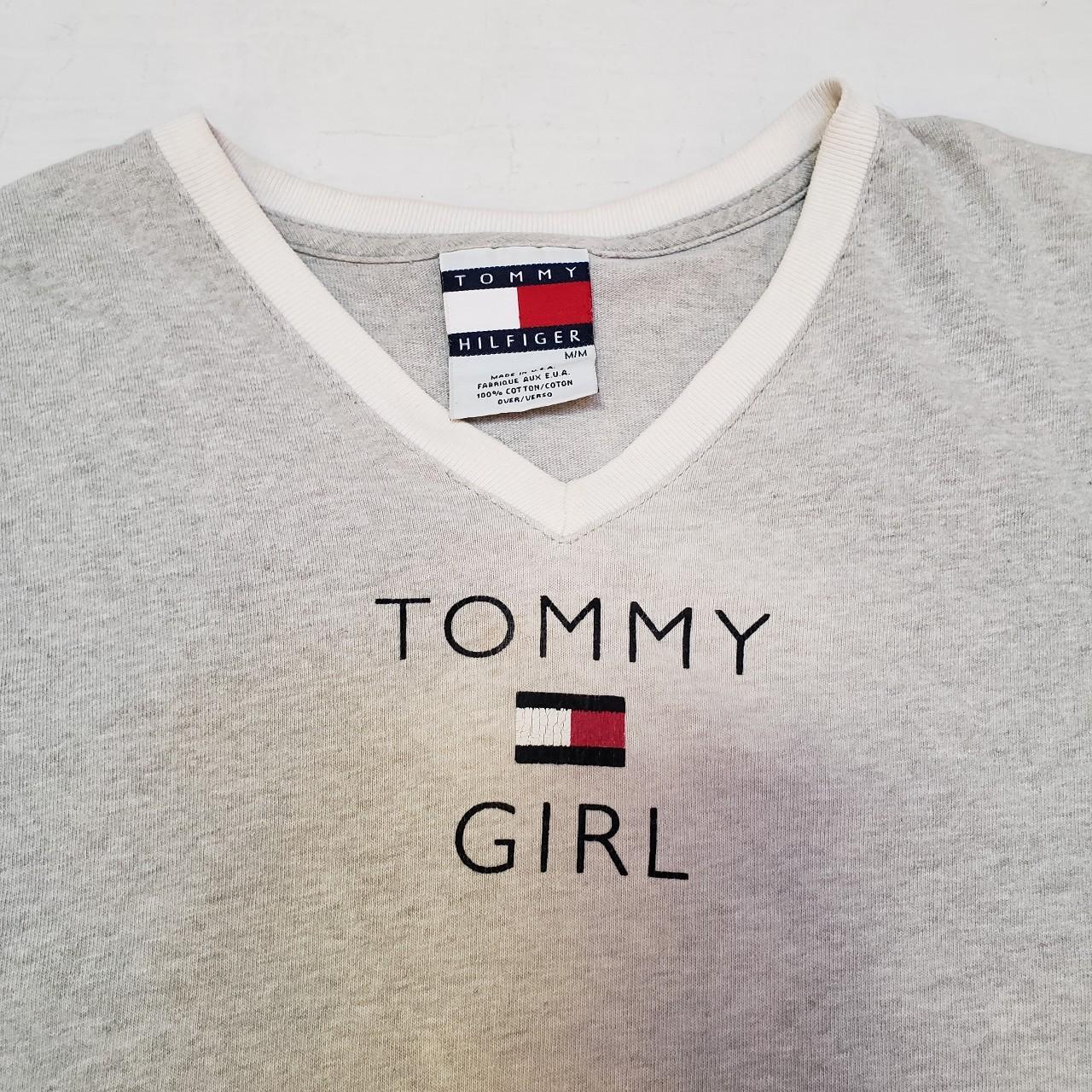 Tommy Hilfiger Women's Tshirt Depop