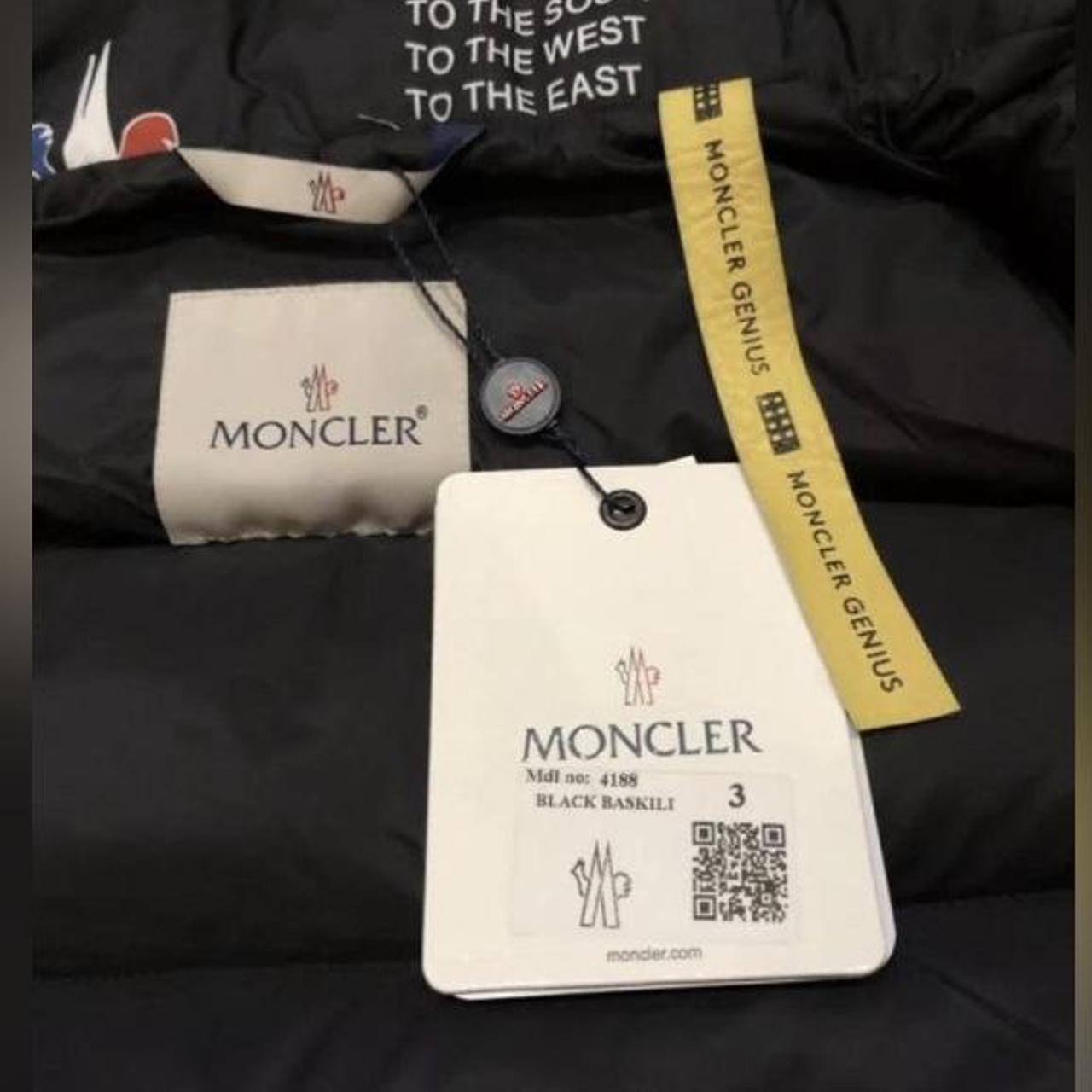 Moncler hot sale label inside