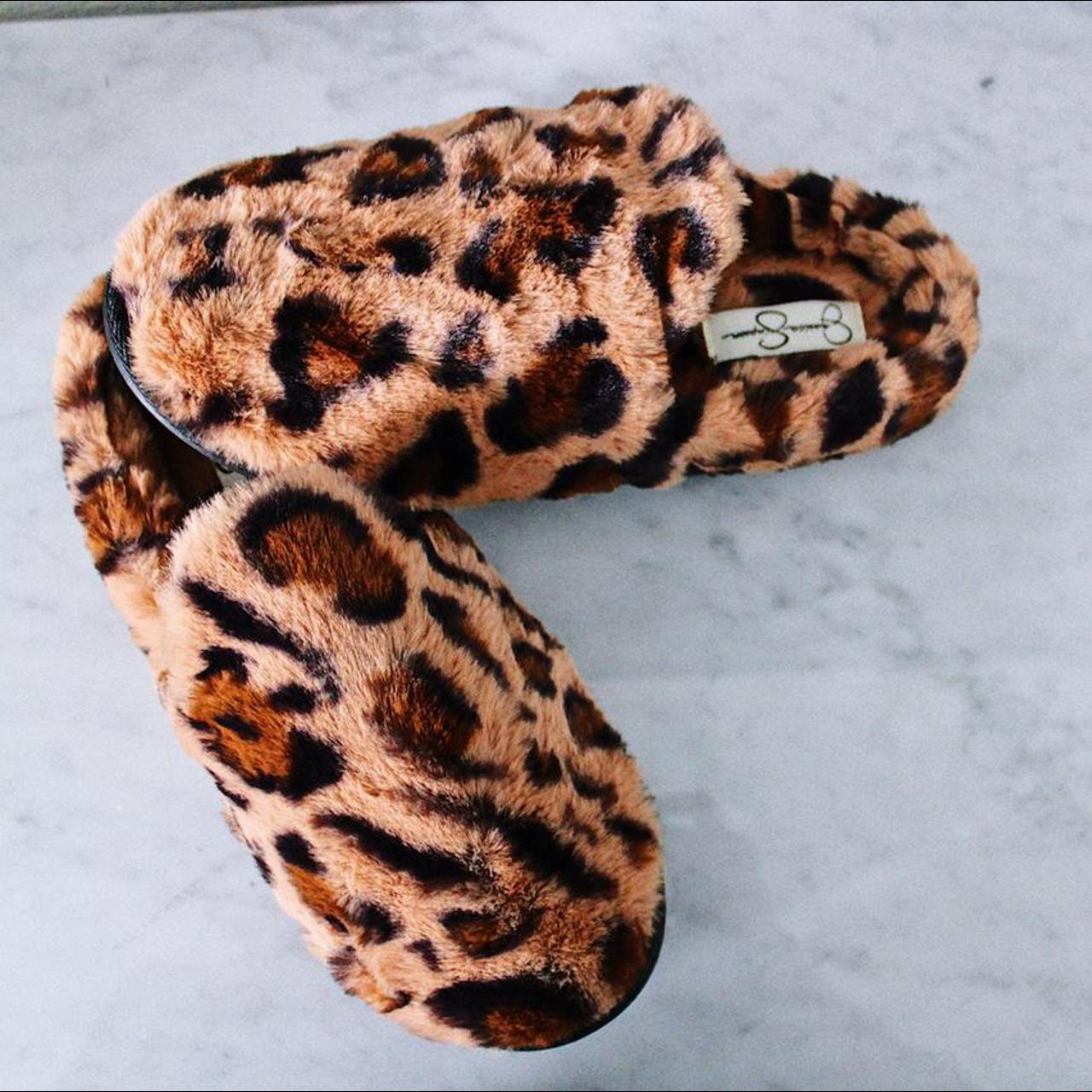 Jessica simpson cheetah discount slippers