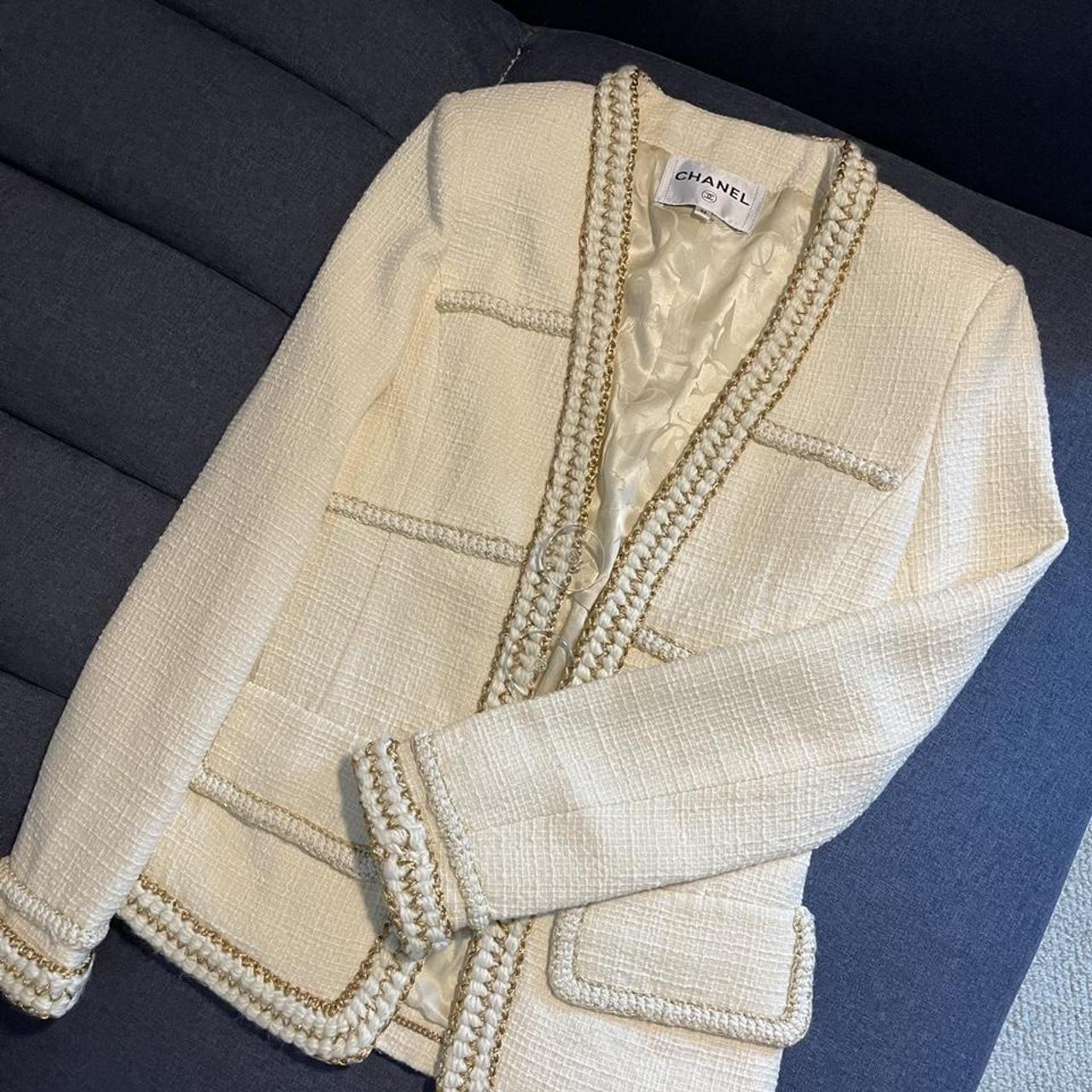 Chanel beige crème blazer tweed jacket Métiers