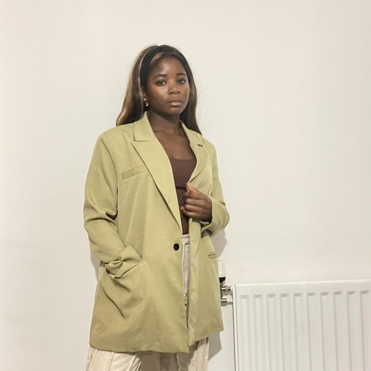 khaki oversized blazer