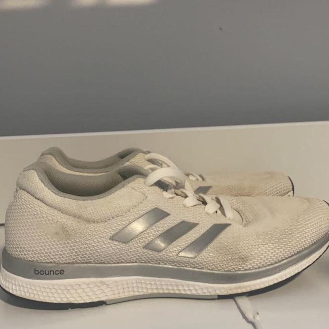 Adidas White Trainers Size Womens 8(US) Womens... Depop