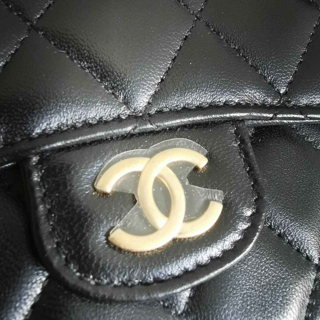 Chanel Women's Black and Gold Bag (3)