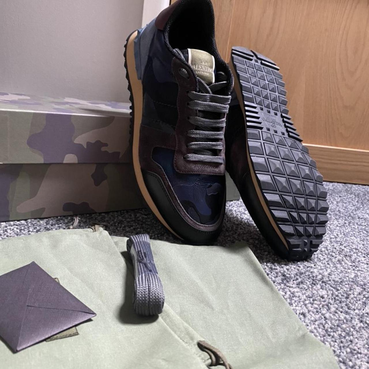 Valentino rock outlet runners navy