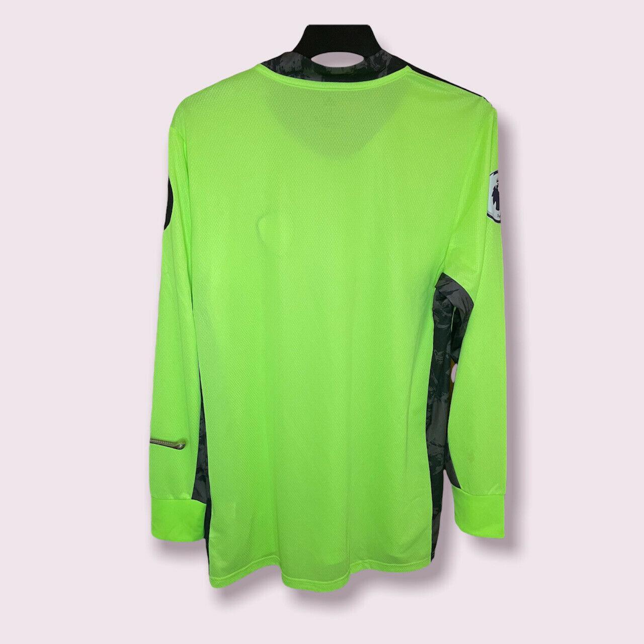 Leeds United Green Goalkeeper LS Football Shirt 2020... Depop