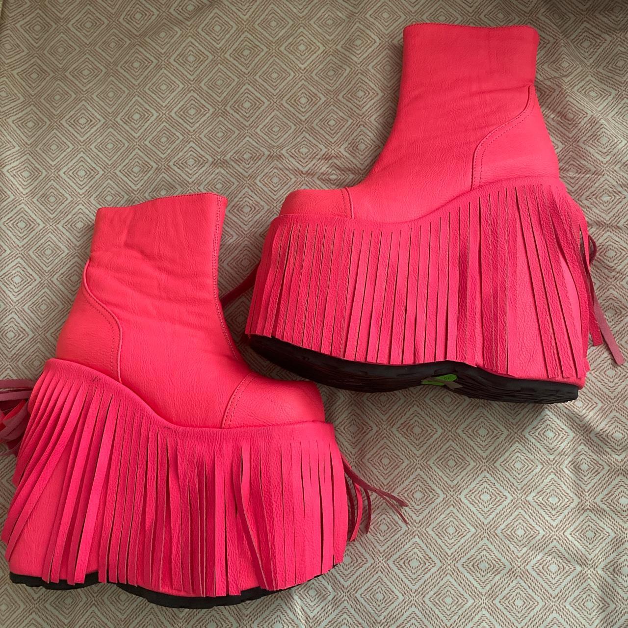 demonia trinity boots pink