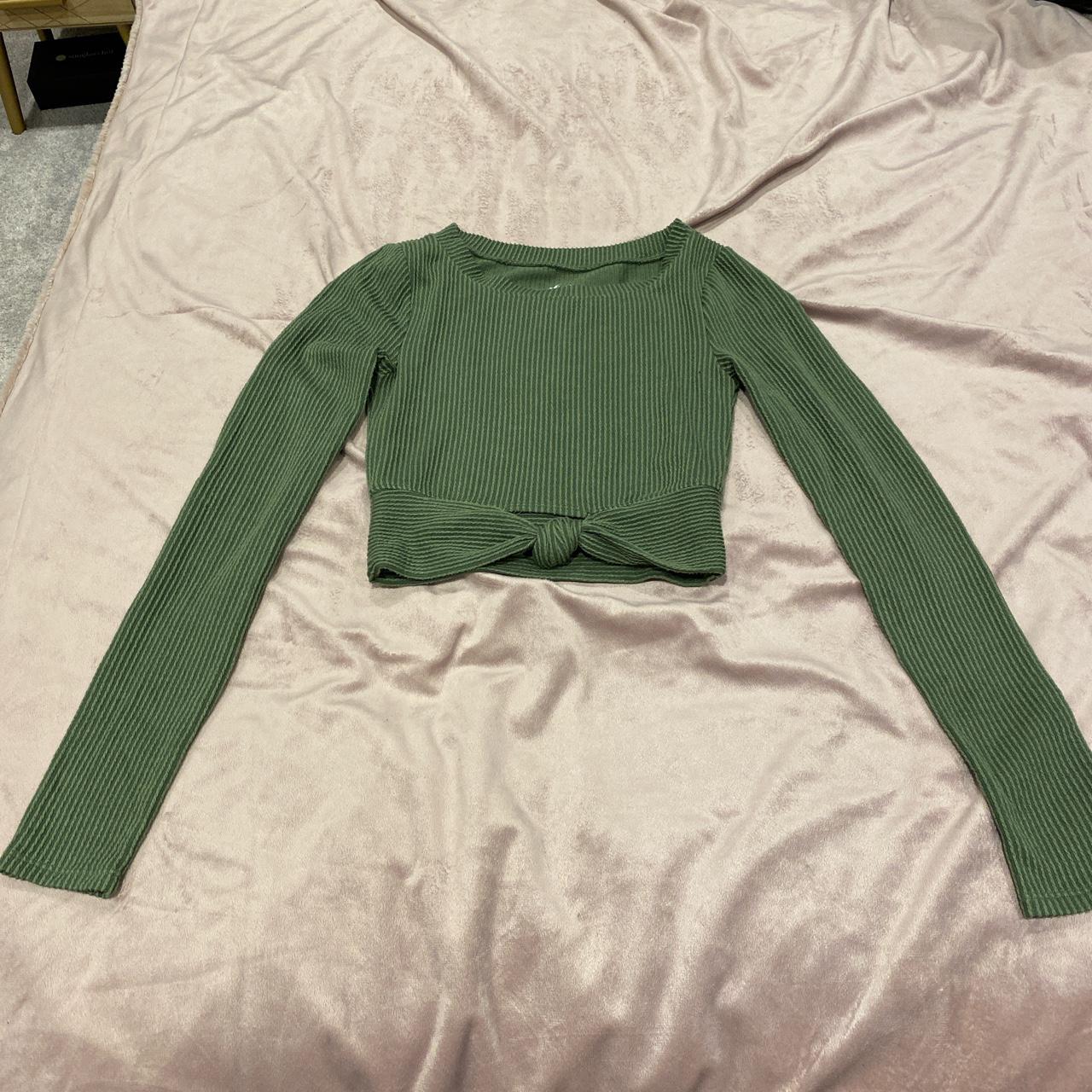 Hollister Co. Women's Crop-top | Depop