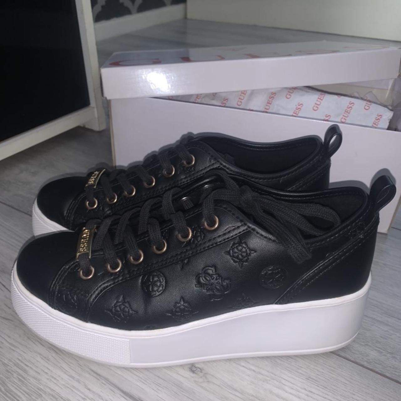 guess neeka trainers