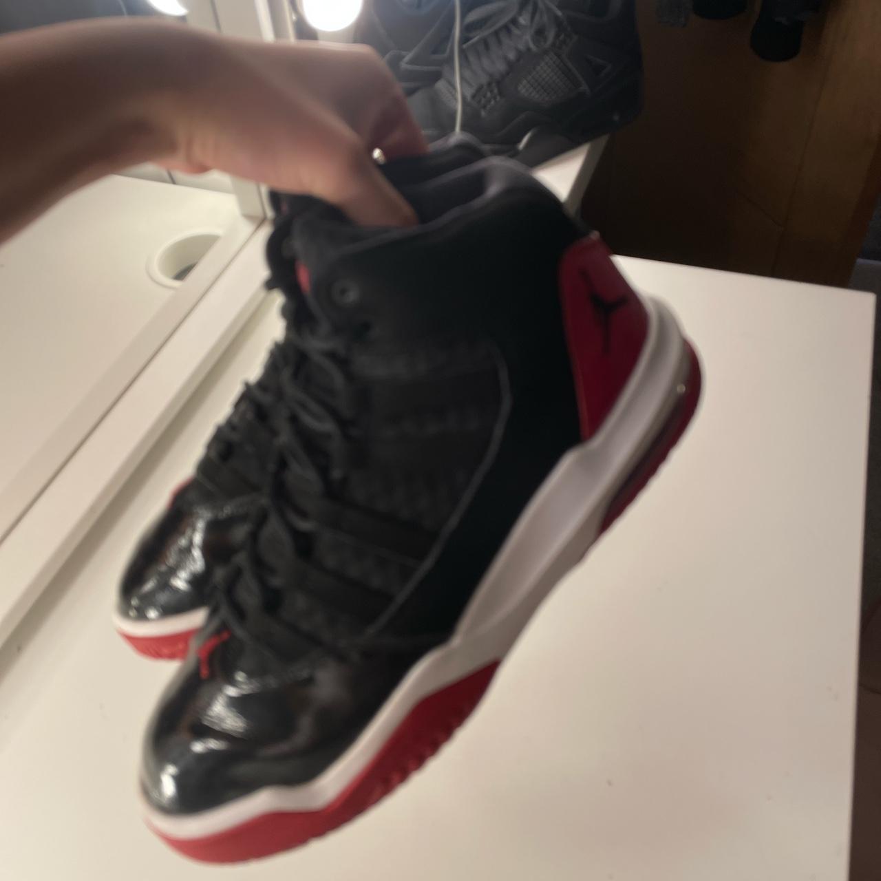 jordan aura red