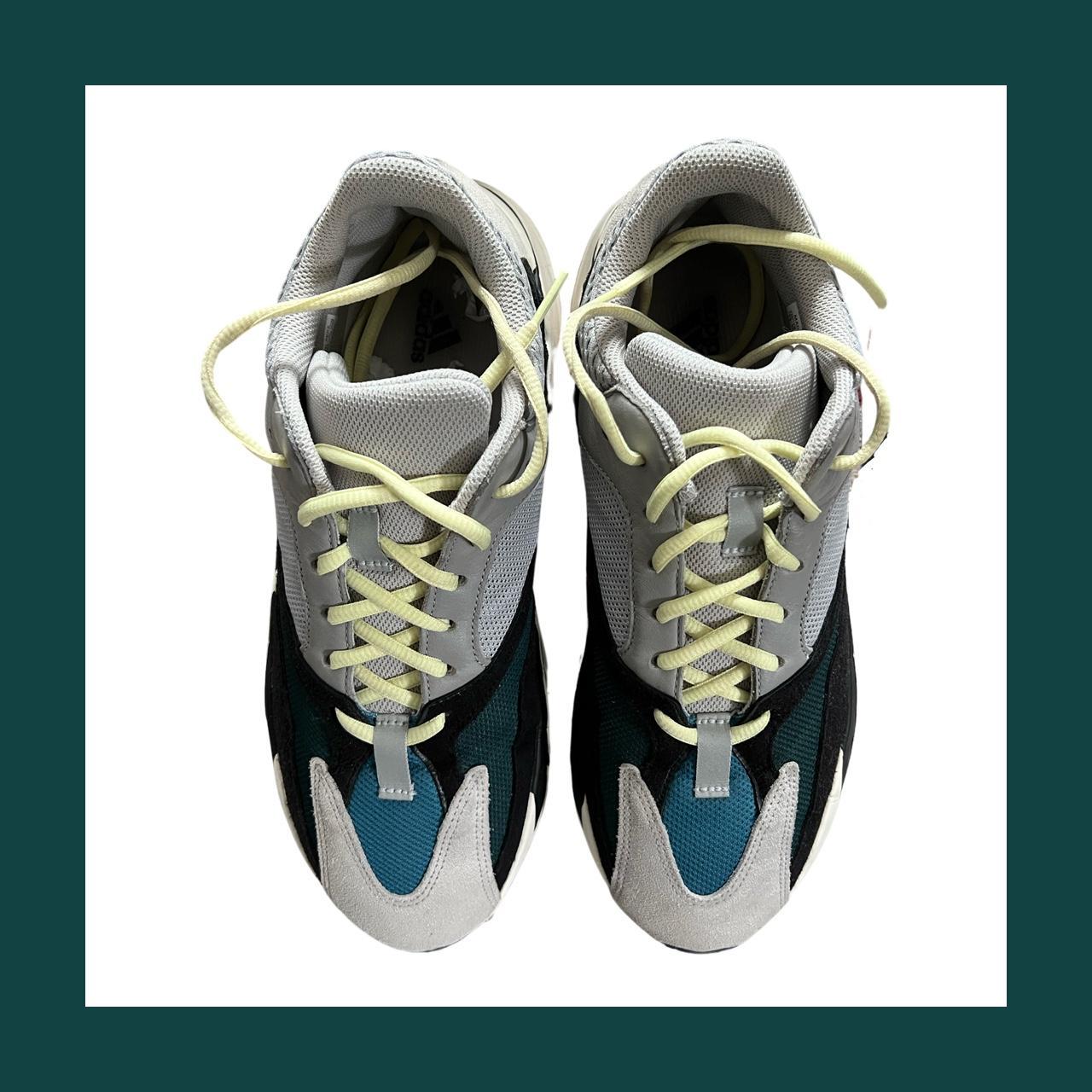 yeezy boost wave runner sizing