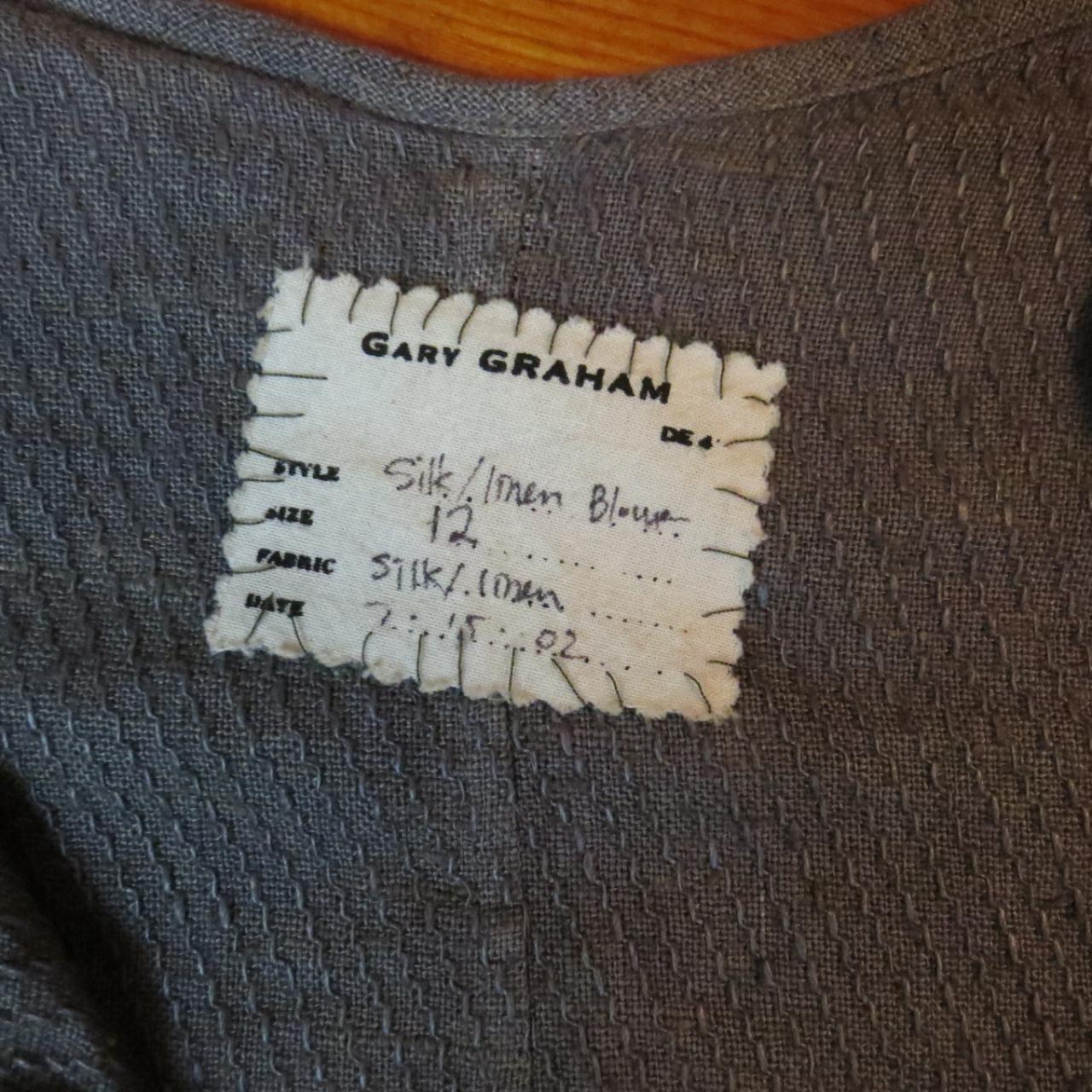 Product Image 3 - Vintage 2002 Gary Graham blouse

Size
