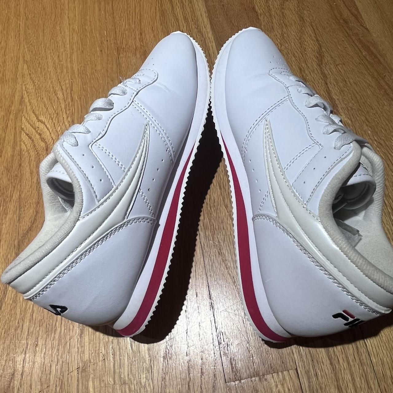 Fila Women s Machu Casual white Sneakers was only Depop