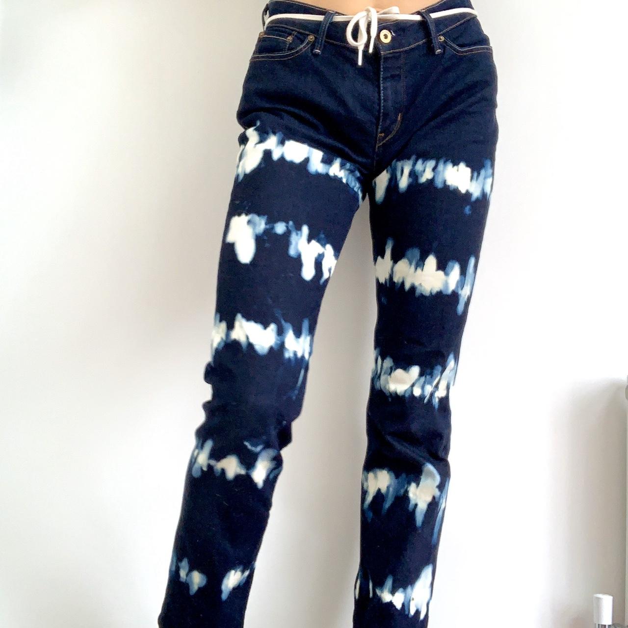 Bleach tie best sale dye jeans