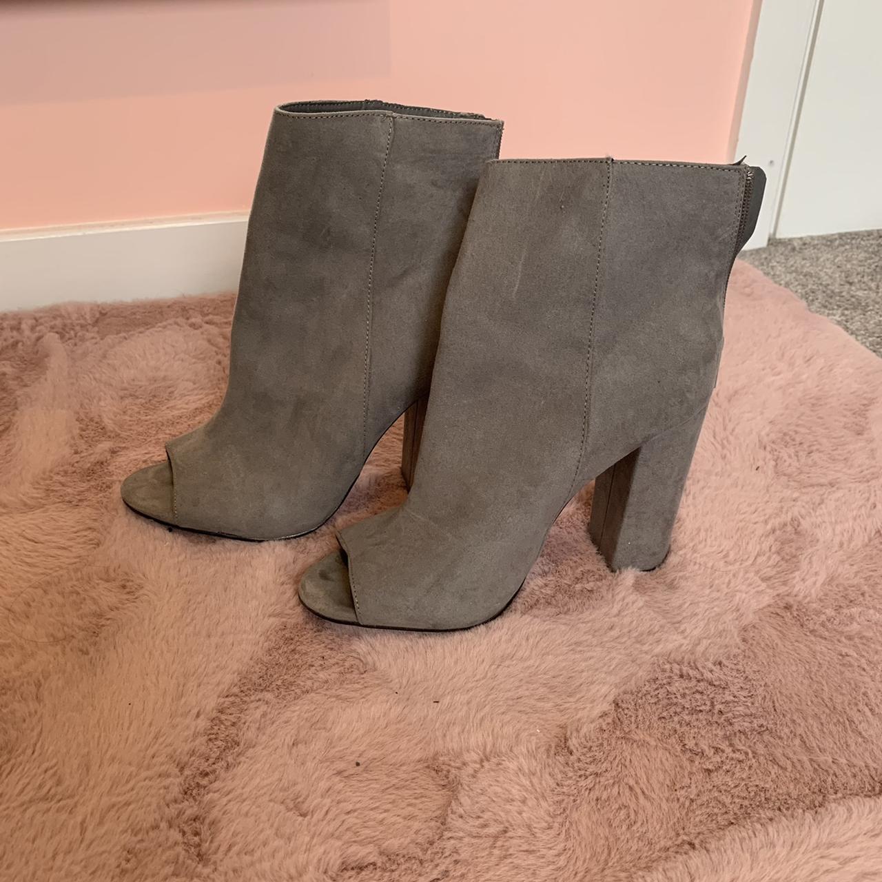 New Look grey suede heeled peep toe Sooo - Main Image