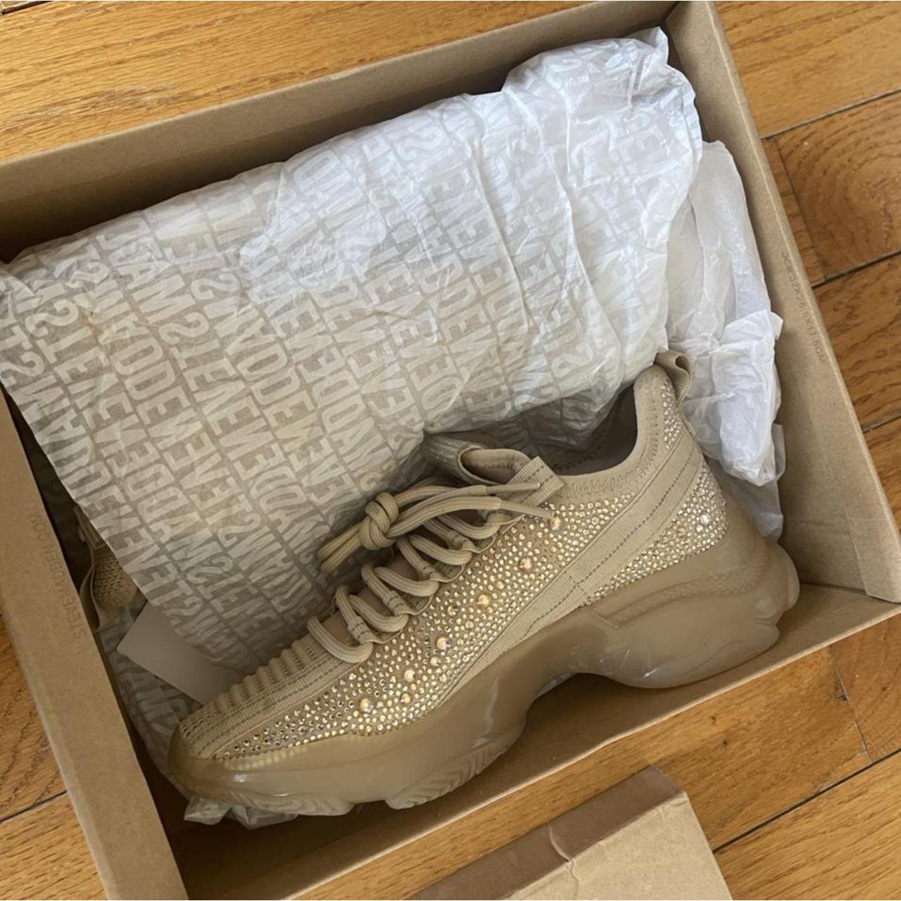 blush maxima steve madden