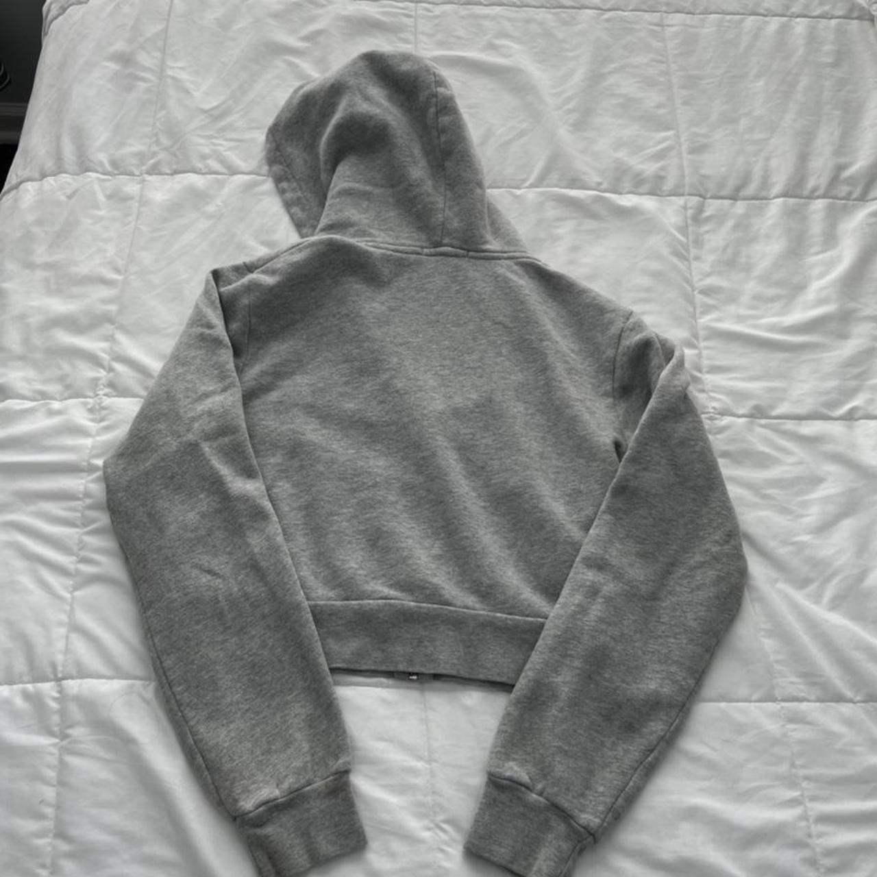 Brandy Melville cropped grey zip up hoodie. Hoodie