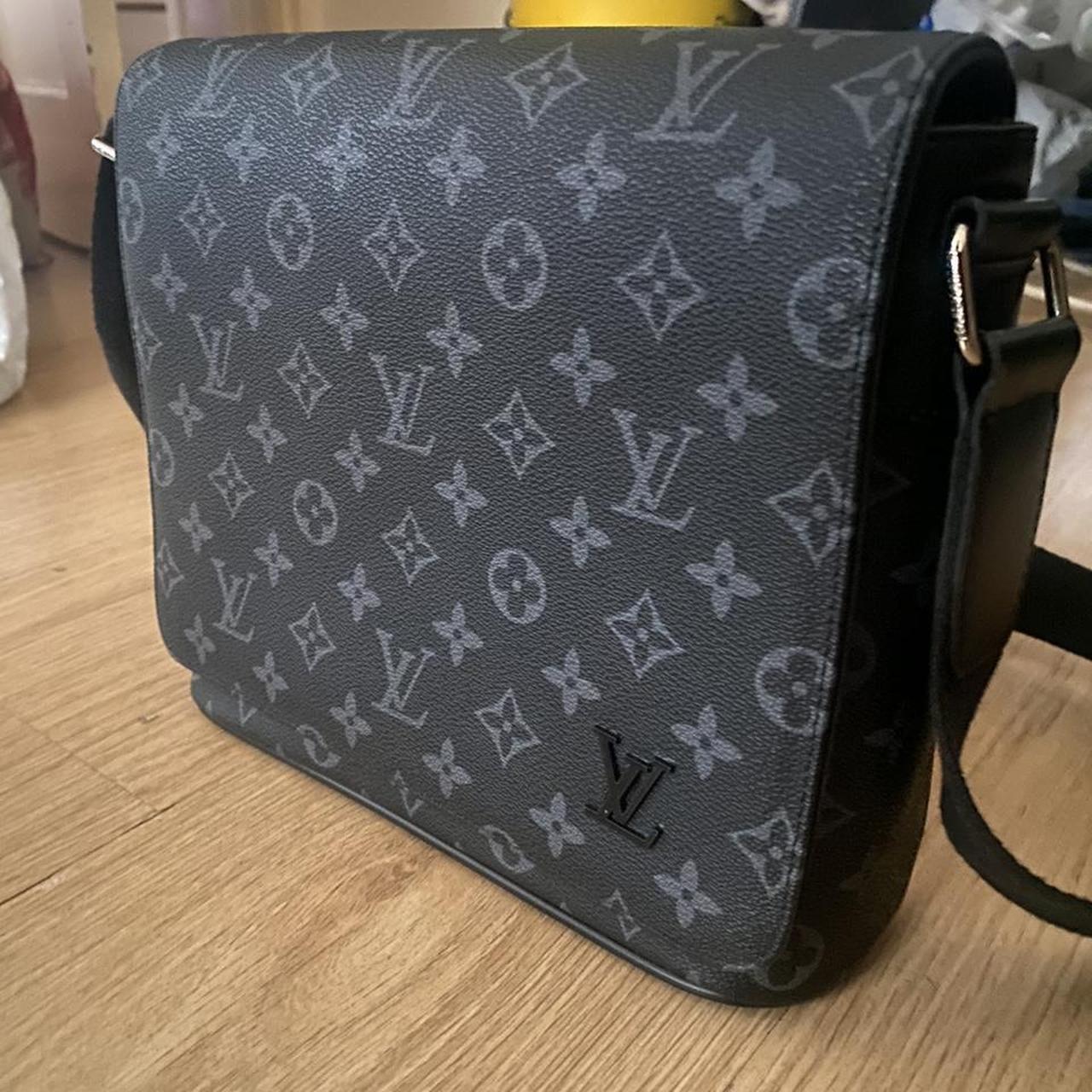 Louis Vuitton Messenger Bag Depop