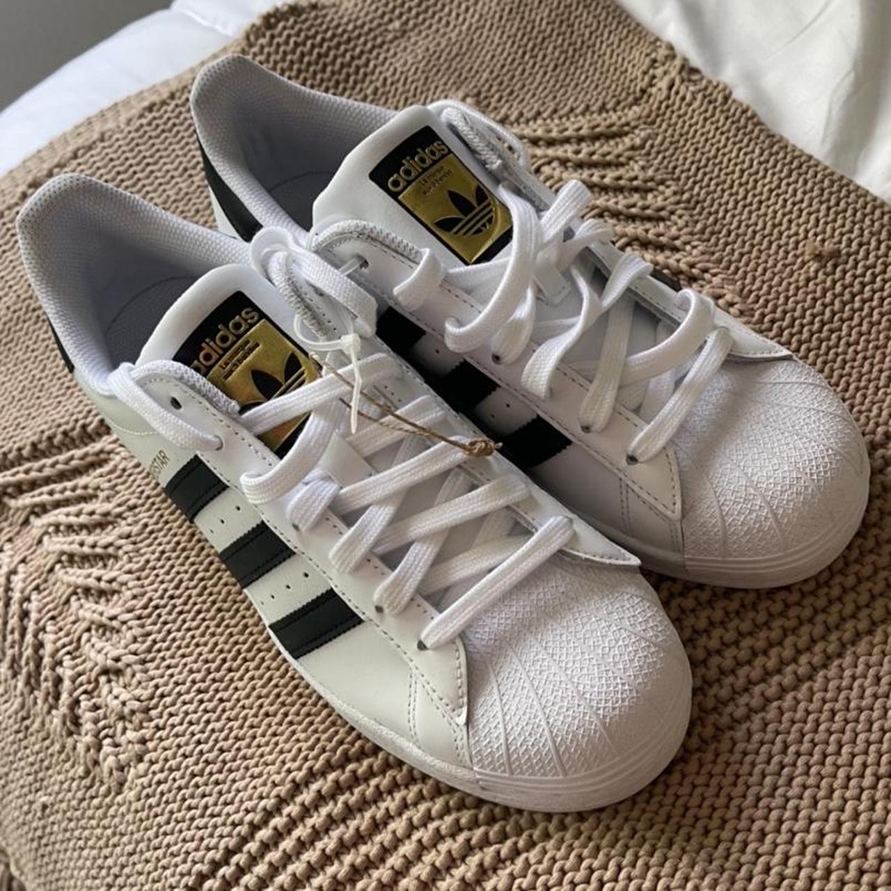 Adidas superstar size 7 online