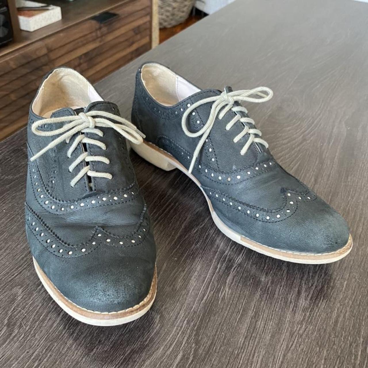 Cole haan clearance suede oxford