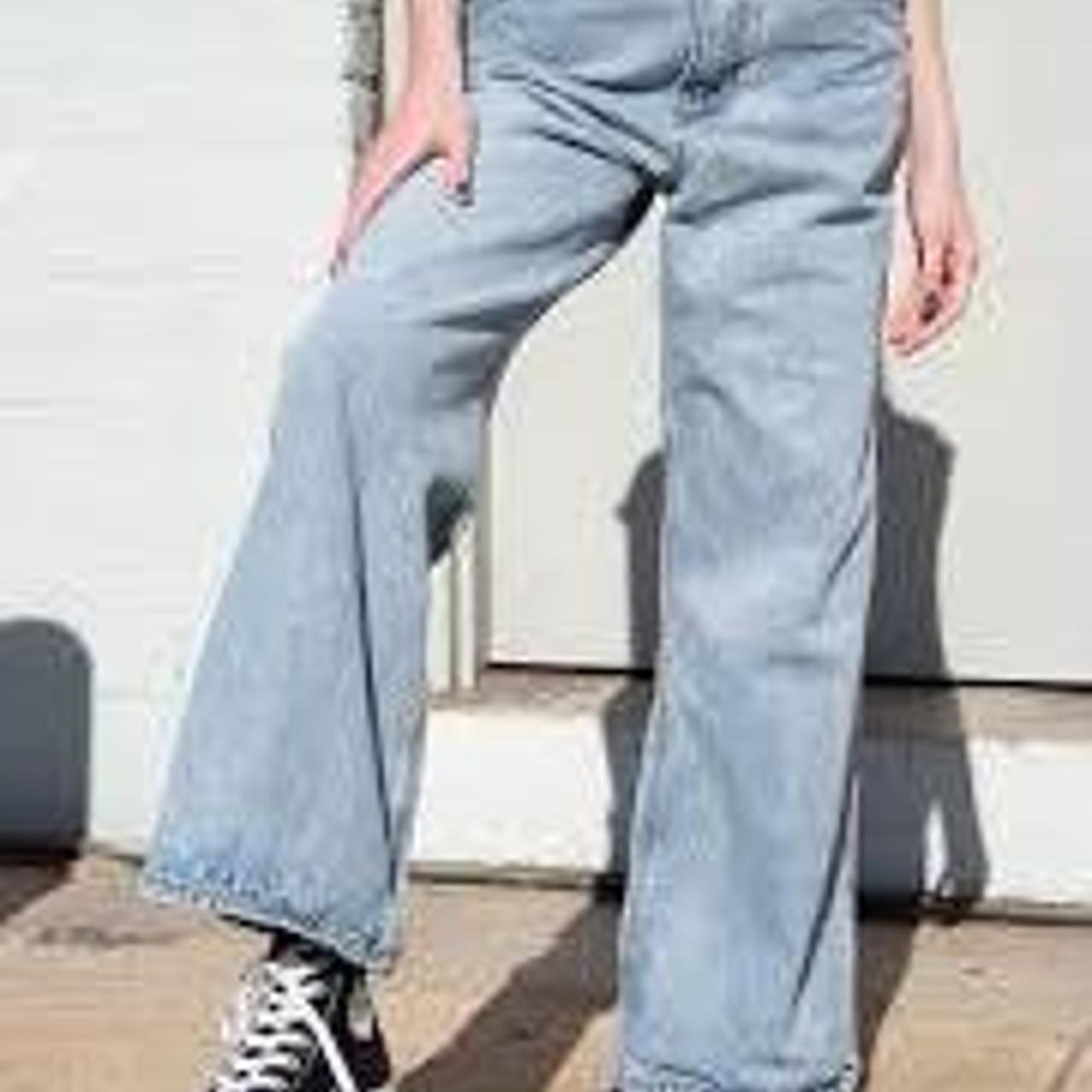 Brandy Melville Talia light wash cargo jeans Used... Depop