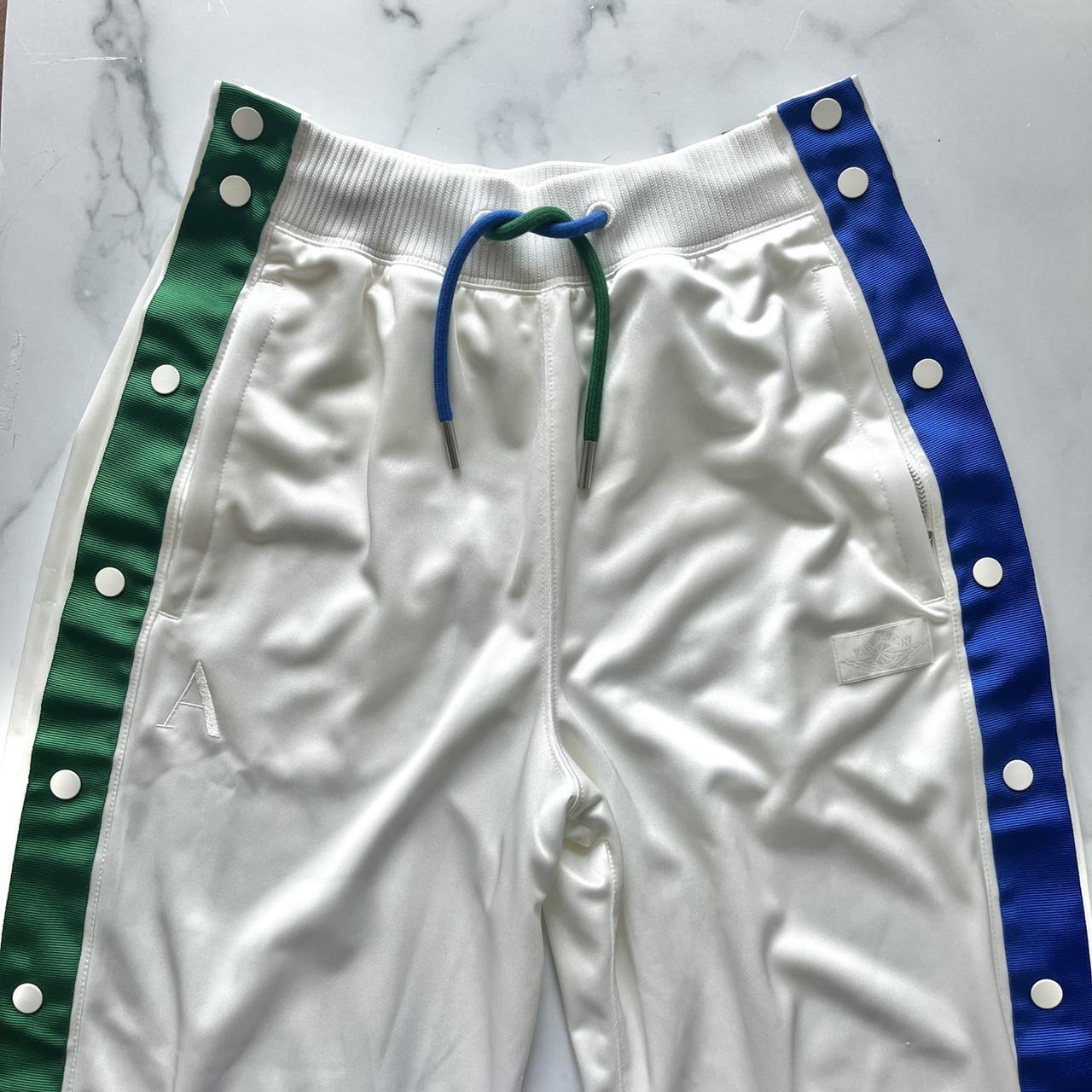 item listed by kktheshorty