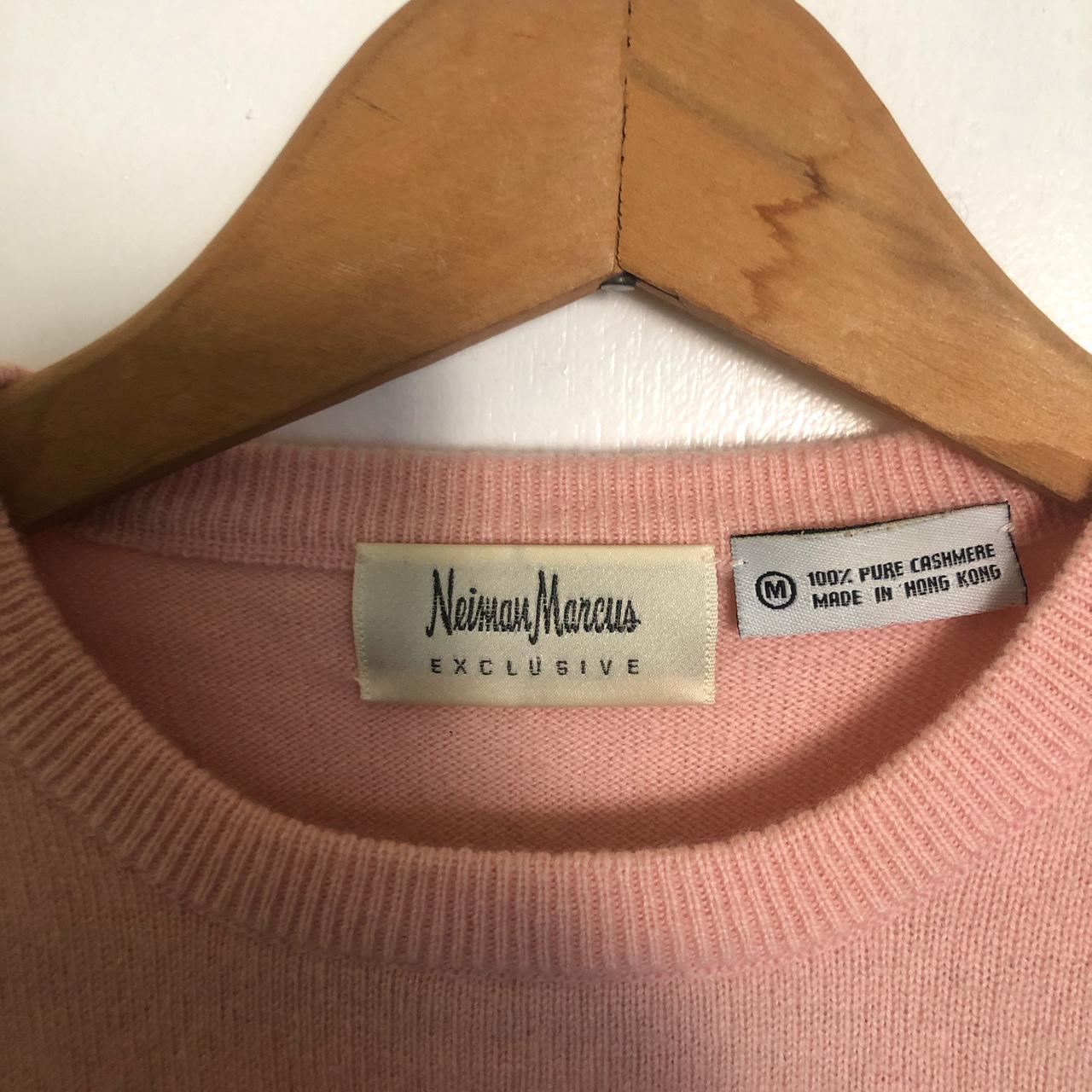 Neiman Marcus Pink Top 100 pure cashmere Size... Depop