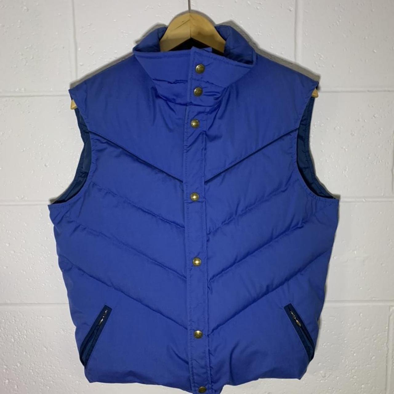 Vintage 90’s blue Woolrich puffer vest with cute... - Depop