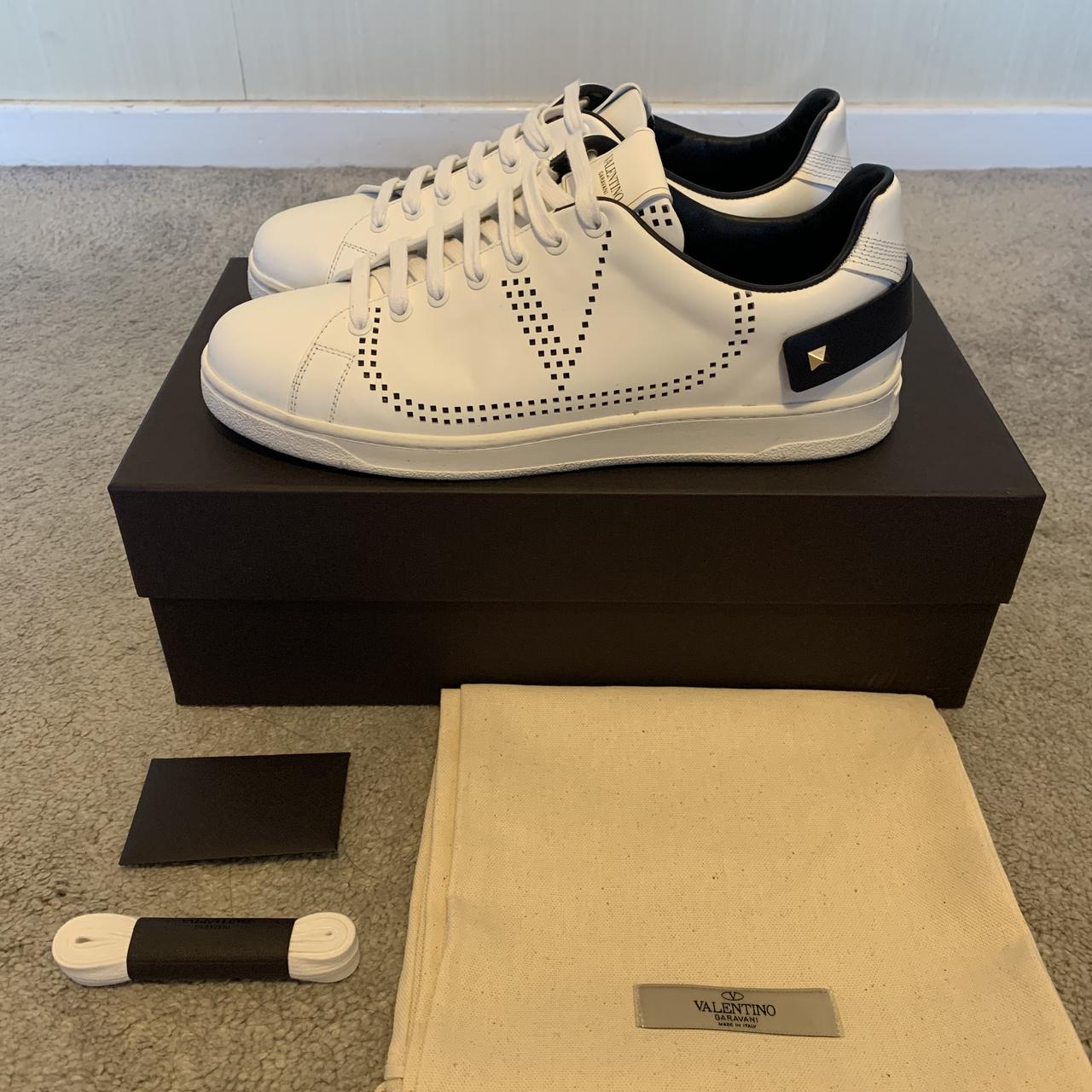 Valentino backnet discount sneakers