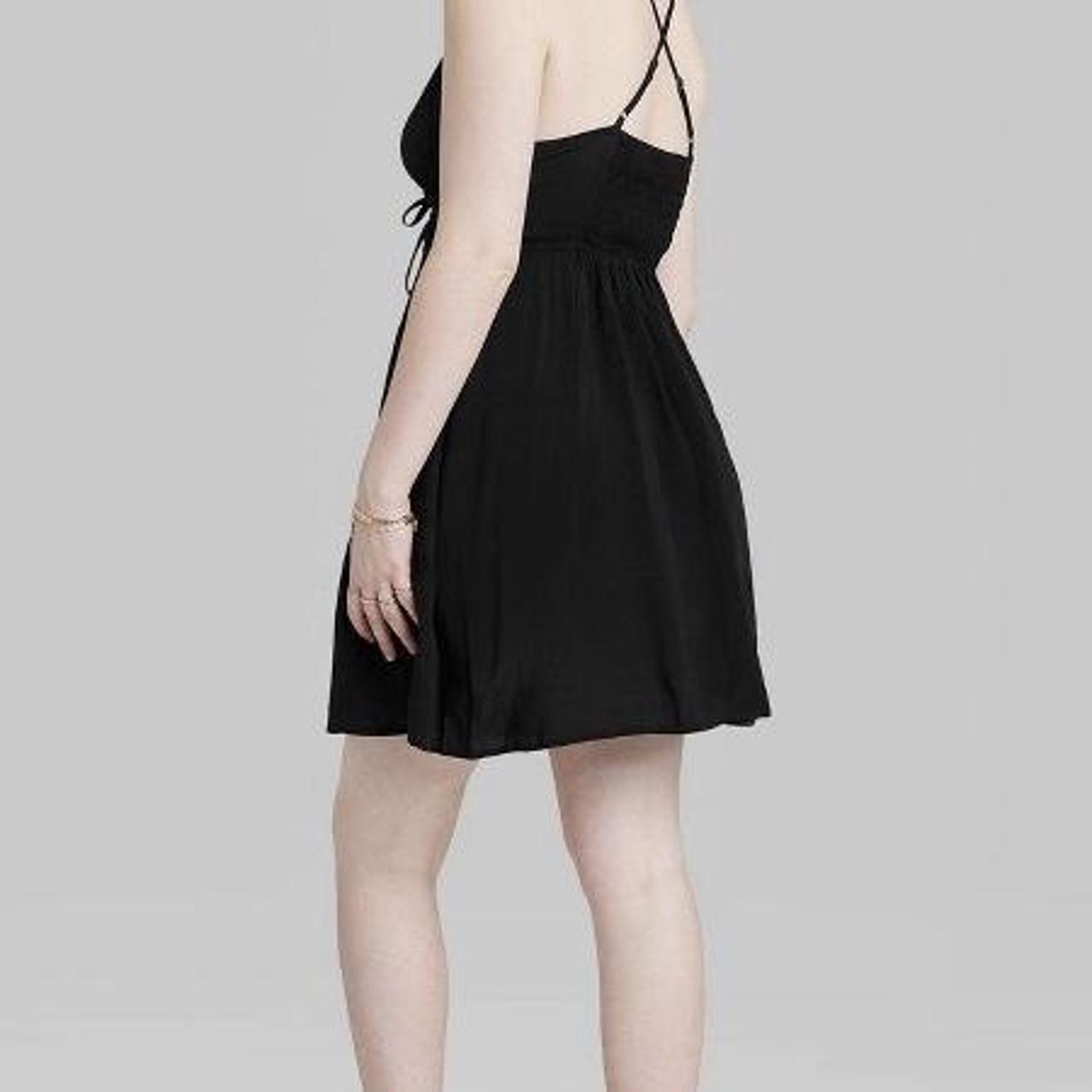 Wild Fable Black Triangle Cup, Fit Flare, Depop