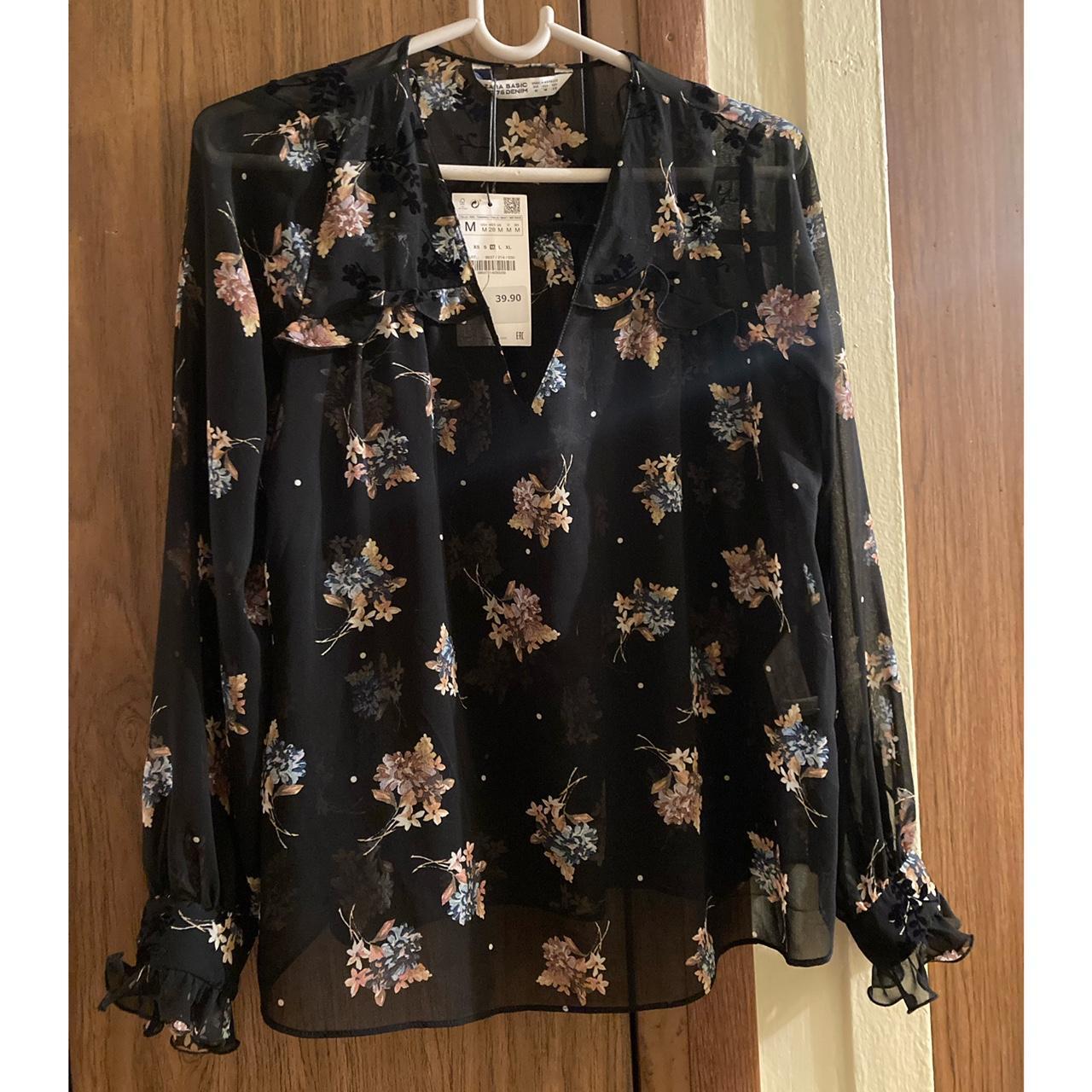 NWT Zara Ruffle Floral Blouse Size Medium... - Depop