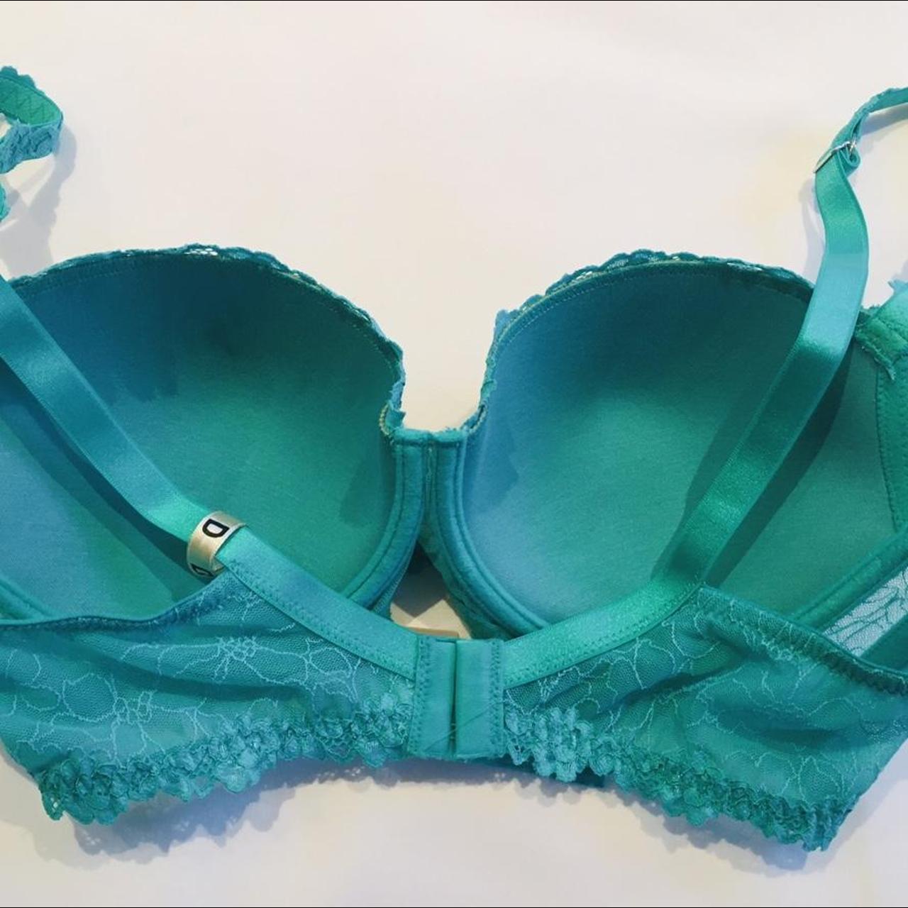 Intimissimi Italian Lingerie Balconette Bra Green... - Depop