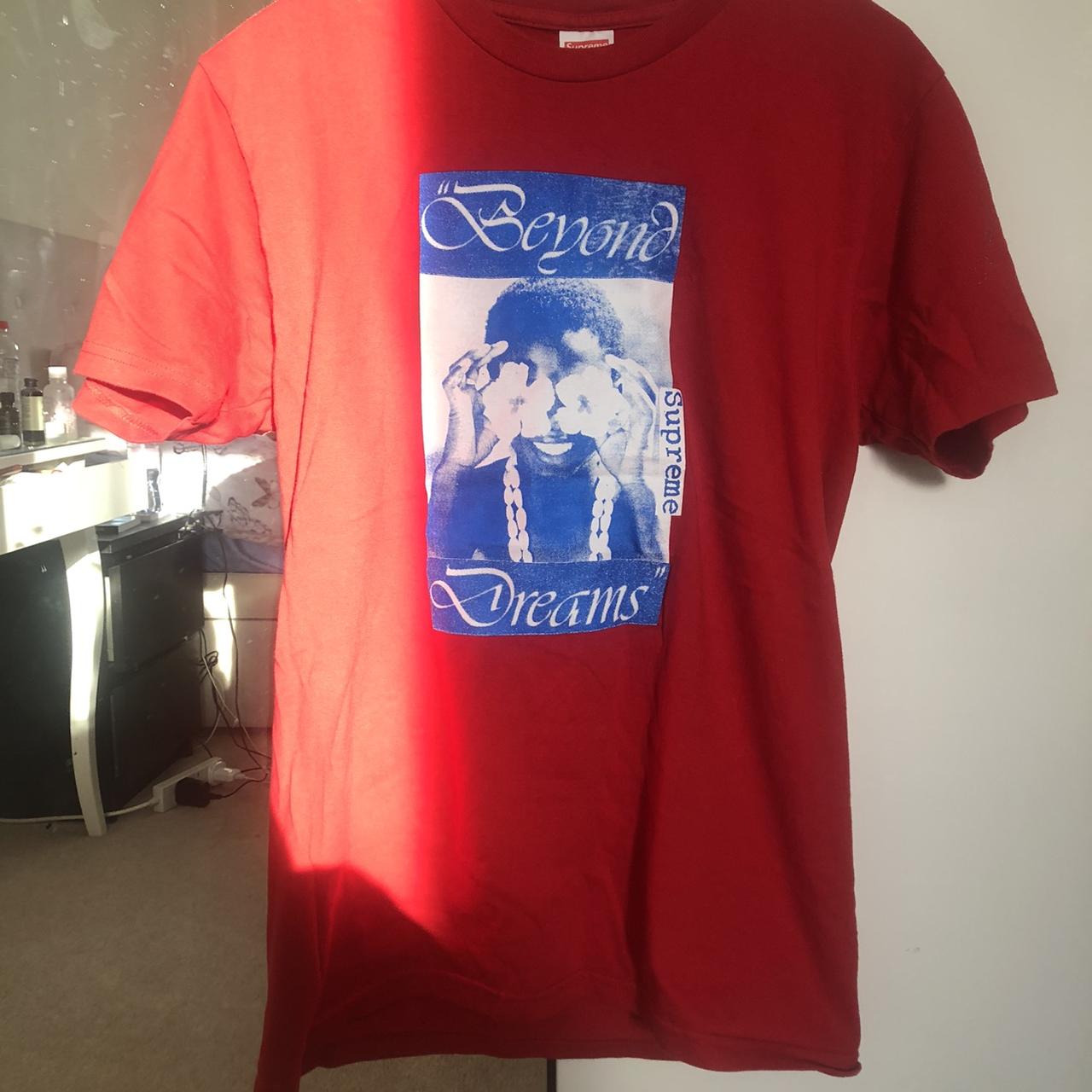 Supreme beyond dreams t-shirt in red // size M //...