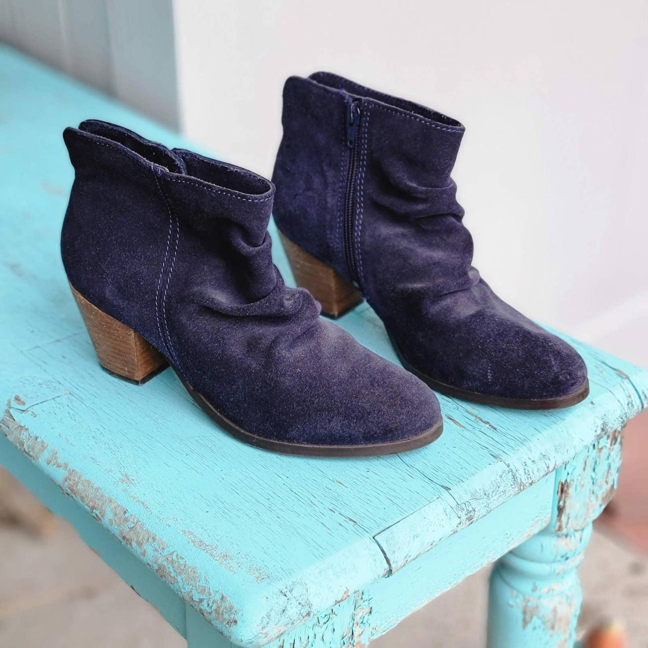 Diba sandra suede bootie online