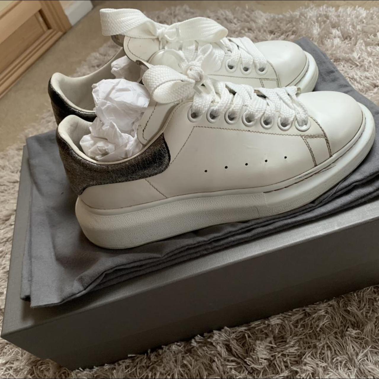 Alexander McQueen Silver Snakeskin Sneakers in Metallic