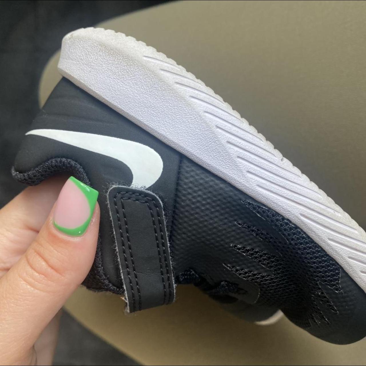 toddler nike runners