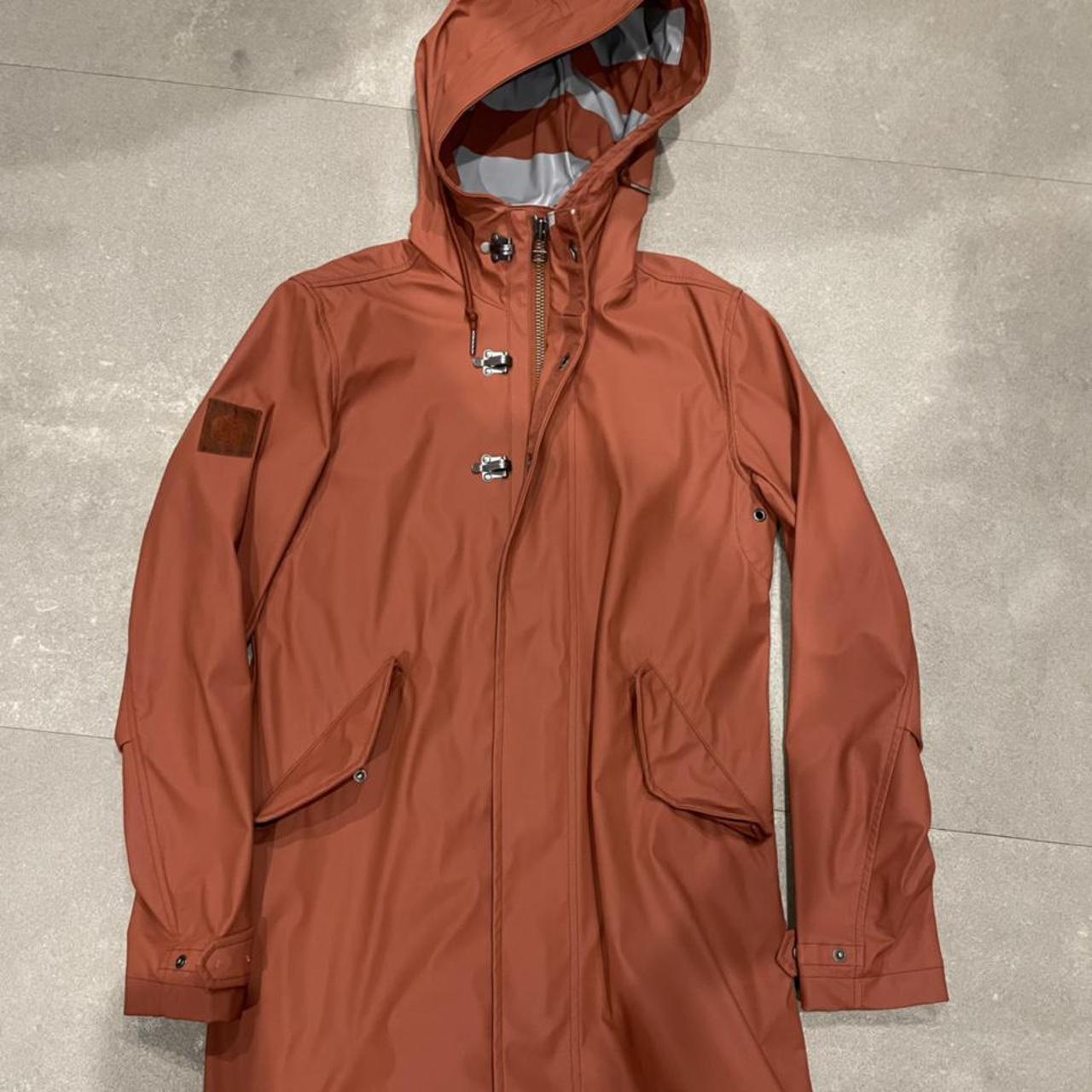 Pretty green jacket orange hotsell