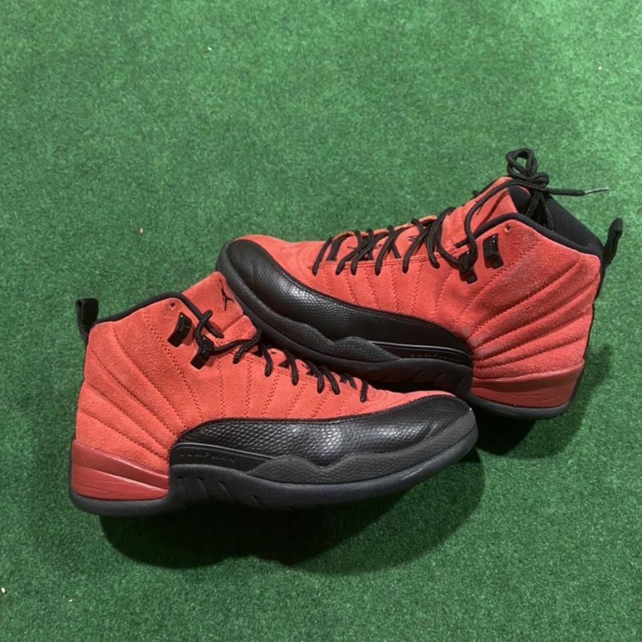 jordan 12 reverse flu game size 9