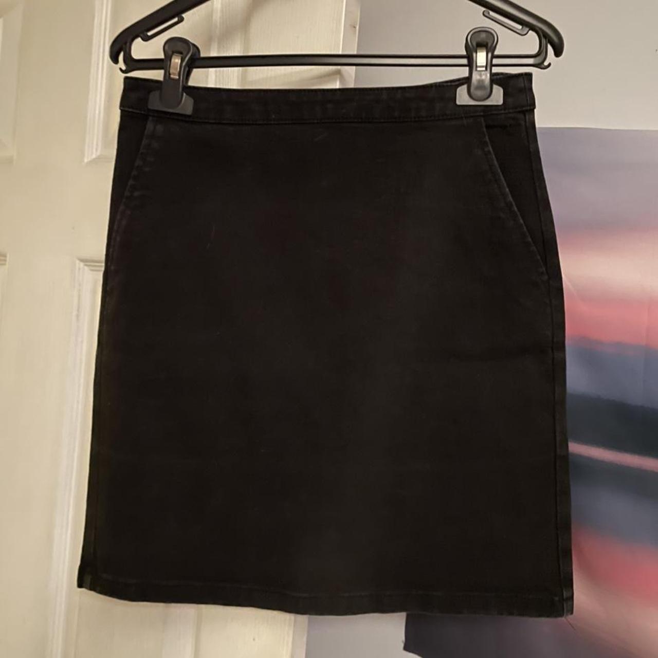 Warehouse Women's Black Skirt | Depop