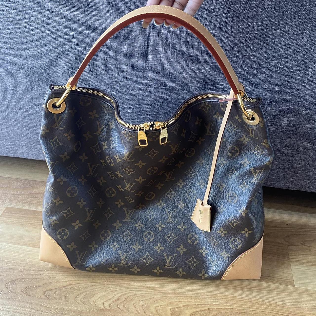 Authentic Louis Vuitton gift bag Great condition - Depop